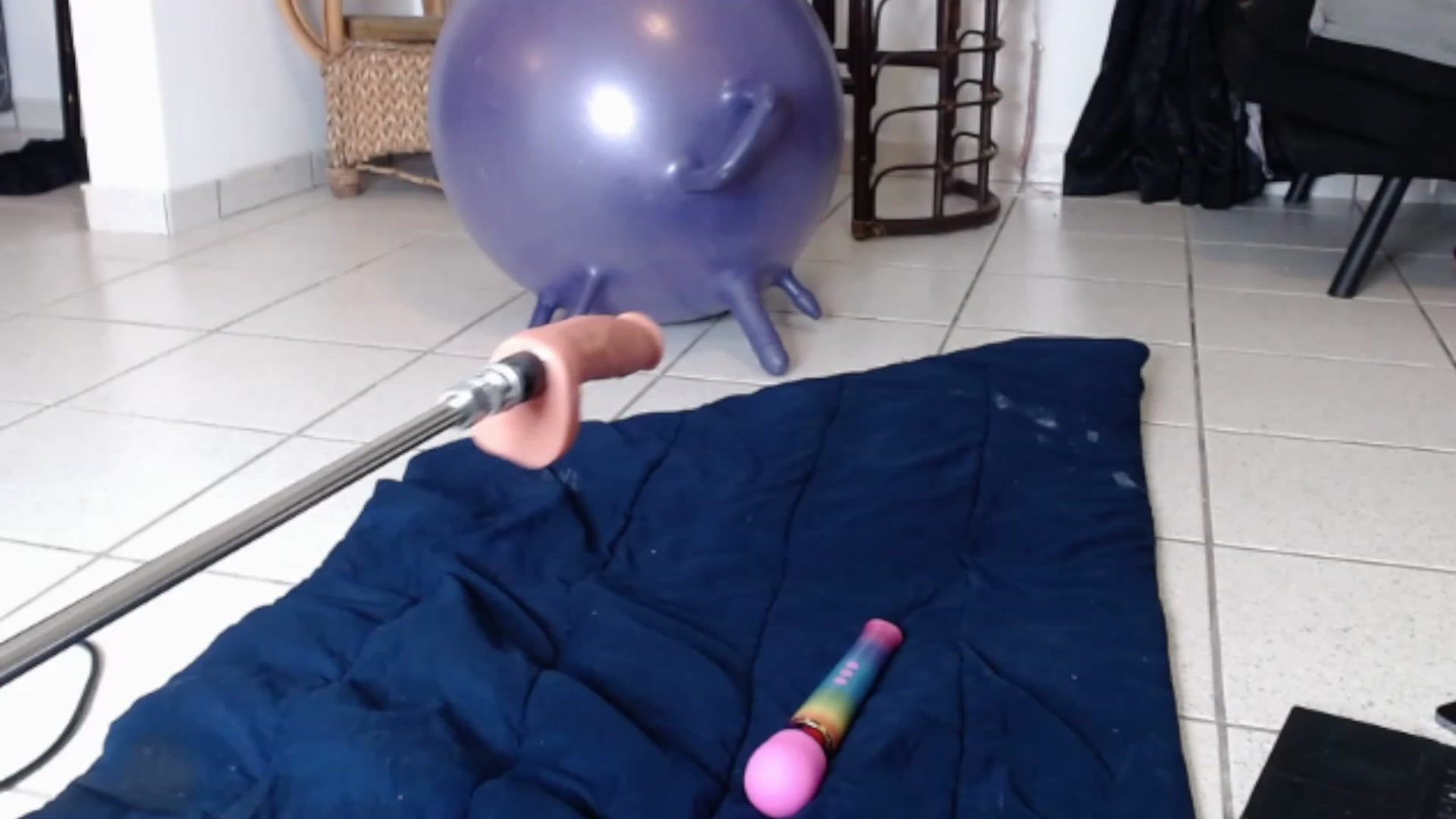 Gallery image thumbnail from HollyHanna's myfreecams stream on, 01/09/2023, 04:35 image 14 of 20