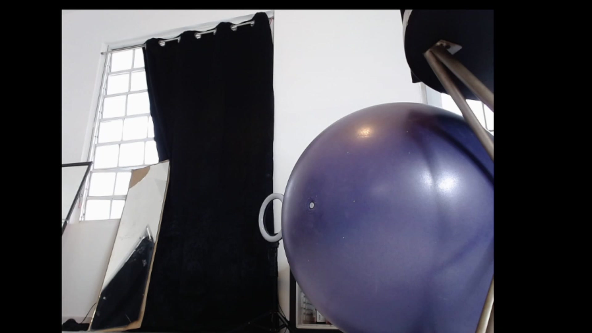 Gallery image thumbnail from HollyHanna's myfreecams stream on, 01/15/2023, 21:59 image 3 of 20