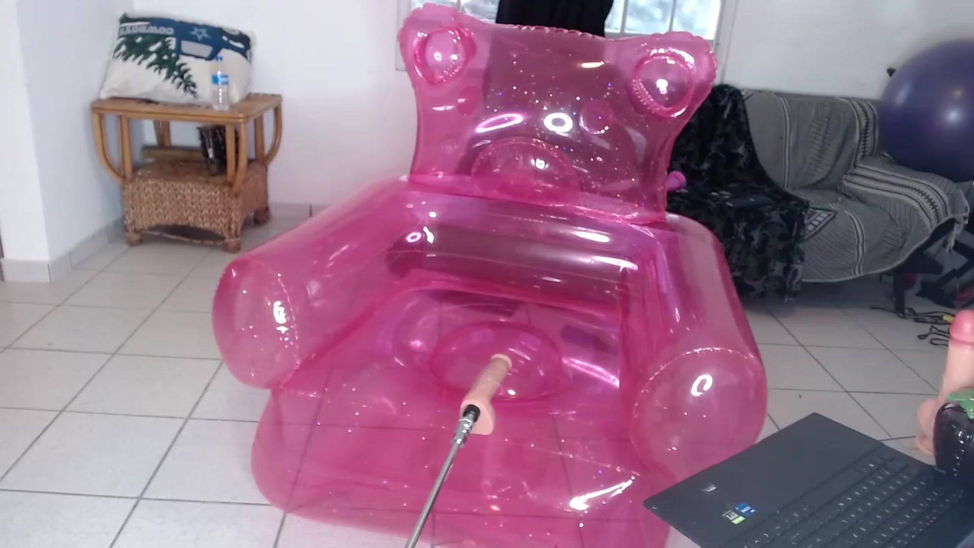 Gallery image thumbnail from HollyHanna's myfreecams stream on, 01/18/2023, 22:49 image 10 of 20