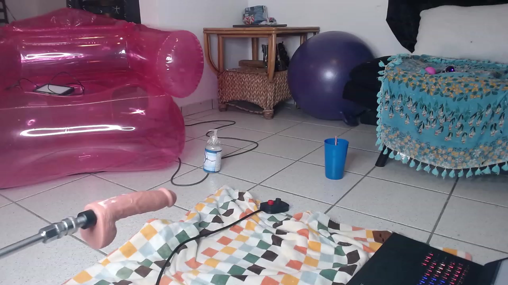 Gallery image thumbnail from HollyHanna's myfreecams stream on, 01/30/2023, 02:07 image 10 of 20