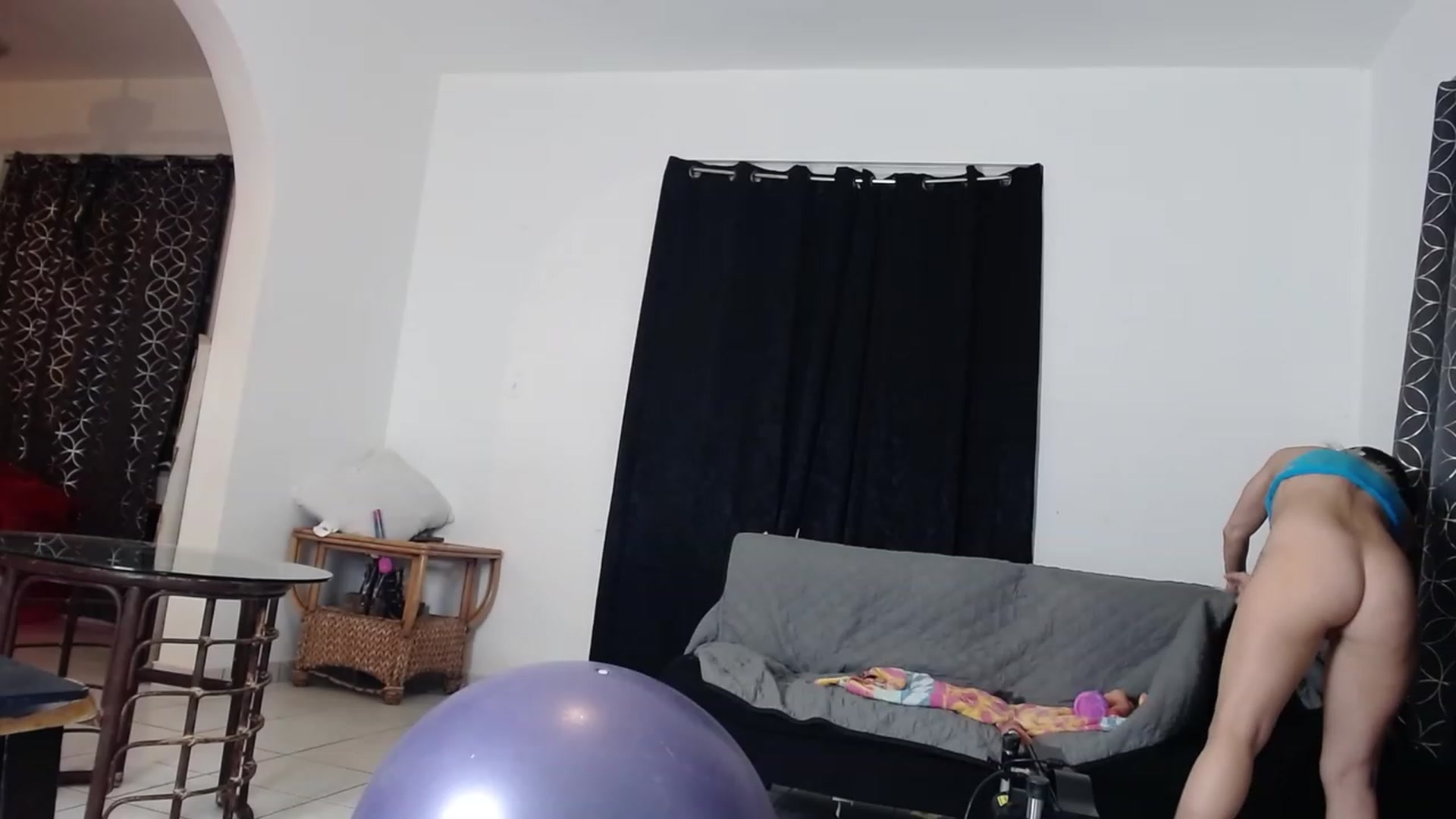 Gallery image thumbnail from HollyHanna's myfreecams stream on, 02/04/2023, 01:19 image 4 of 20