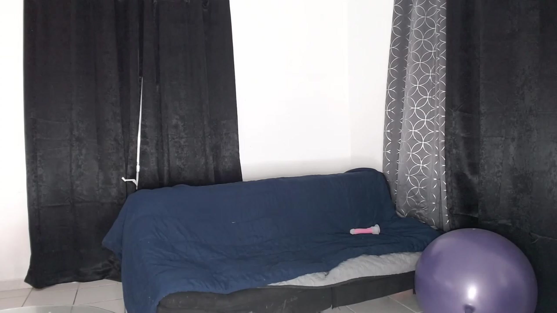 Gallery image thumbnail from HollyHanna's myfreecams stream on, 02/04/2023, 21:12 image 19 of 20