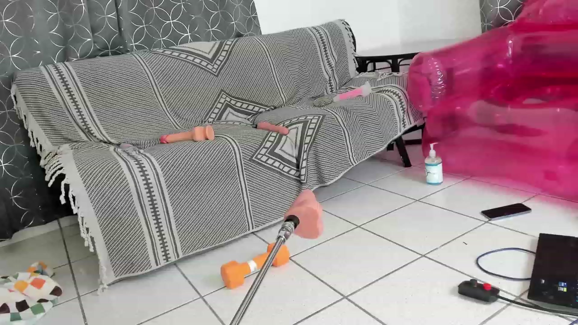 Gallery image thumbnail from HollyHanna's myfreecams stream on, 02/12/2023, 01:58 image 12 of 20