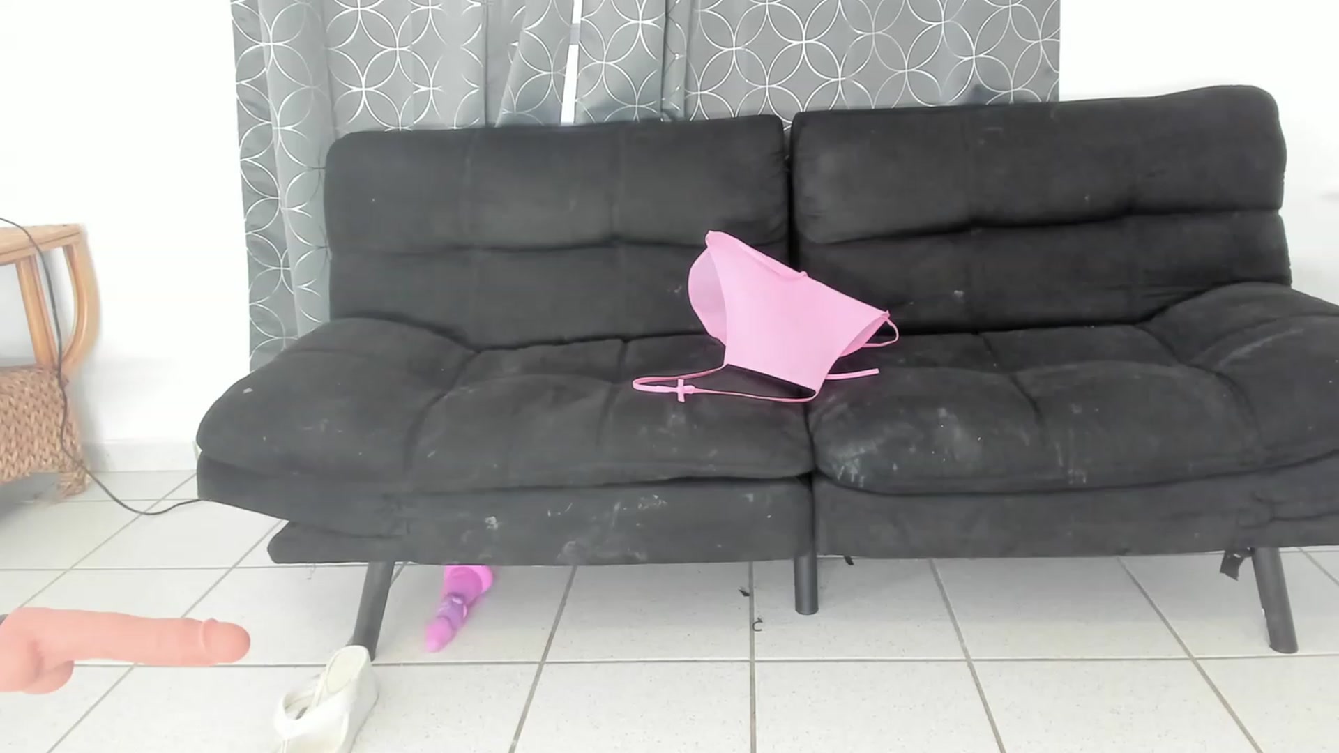 Gallery image thumbnail from HollyHanna's myfreecams stream on, 02/14/2023, 22:57 image 4 of 20