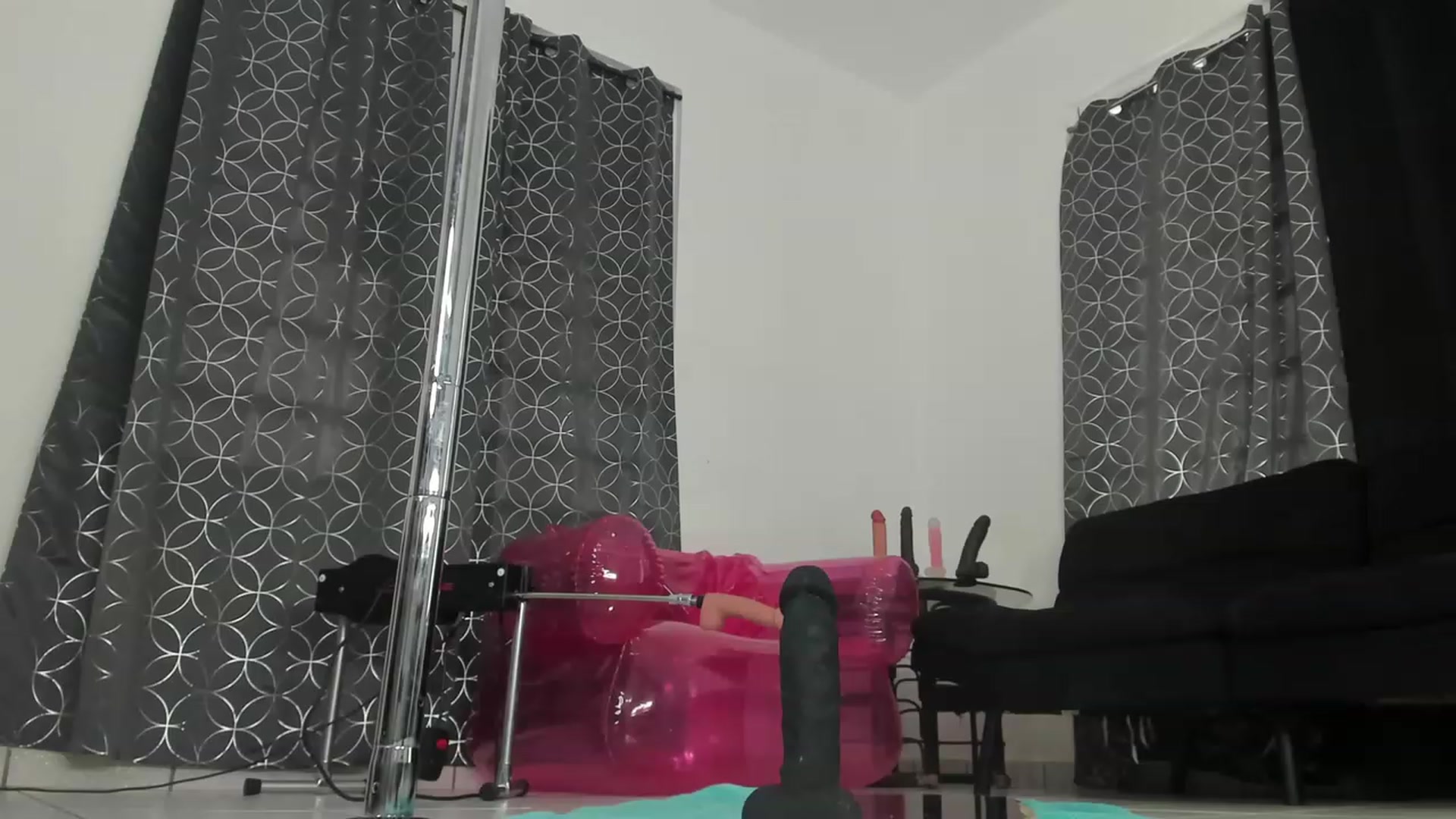 Gallery image thumbnail from HollyHanna's myfreecams stream on, 02/22/2023, 20:37 image 13 of 20