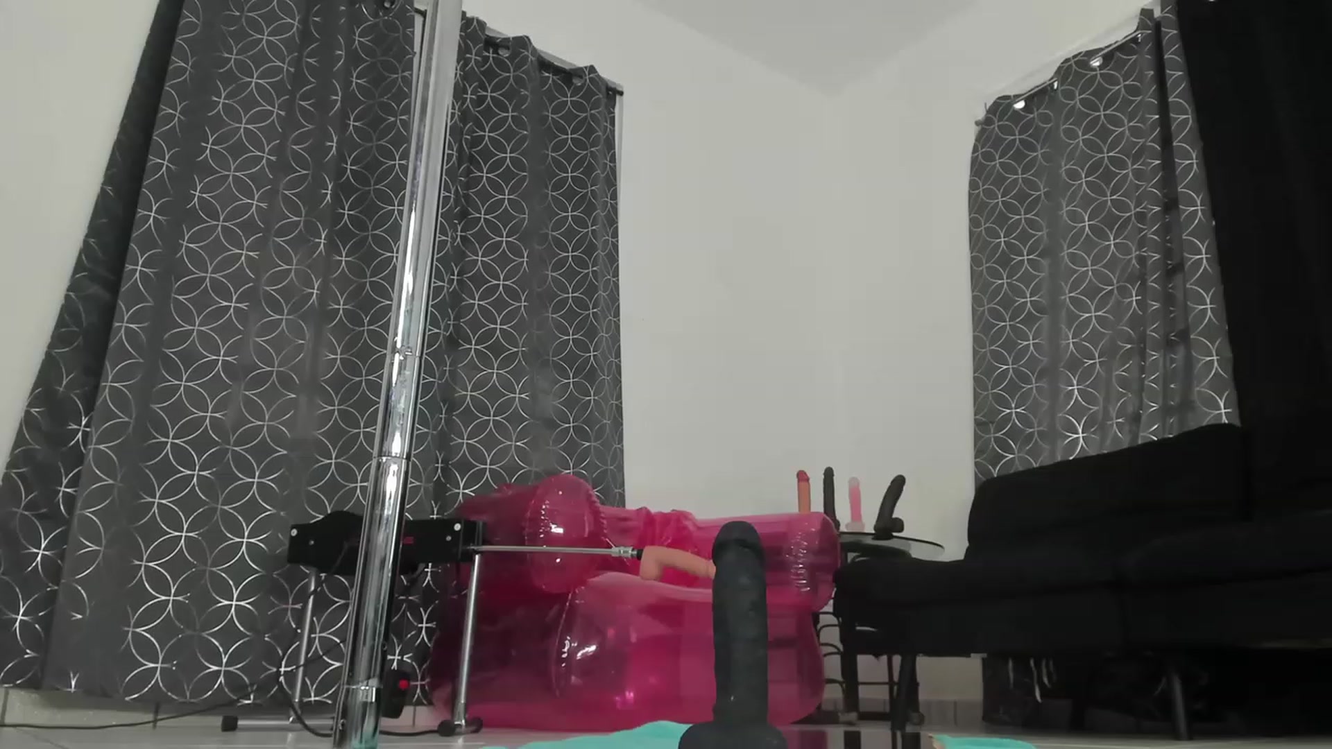 Gallery image thumbnail from HollyHanna's myfreecams stream on, 02/22/2023, 20:37 image 18 of 20