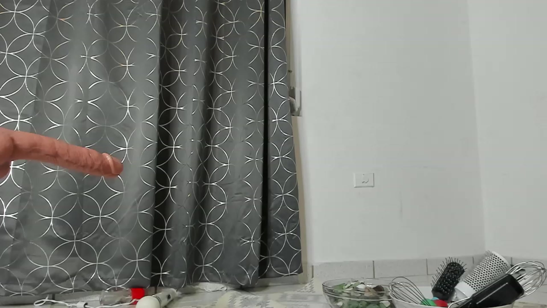 Gallery image thumbnail from HollyHanna's myfreecams stream on, 03/13/2023, 24:22 image 16 of 20