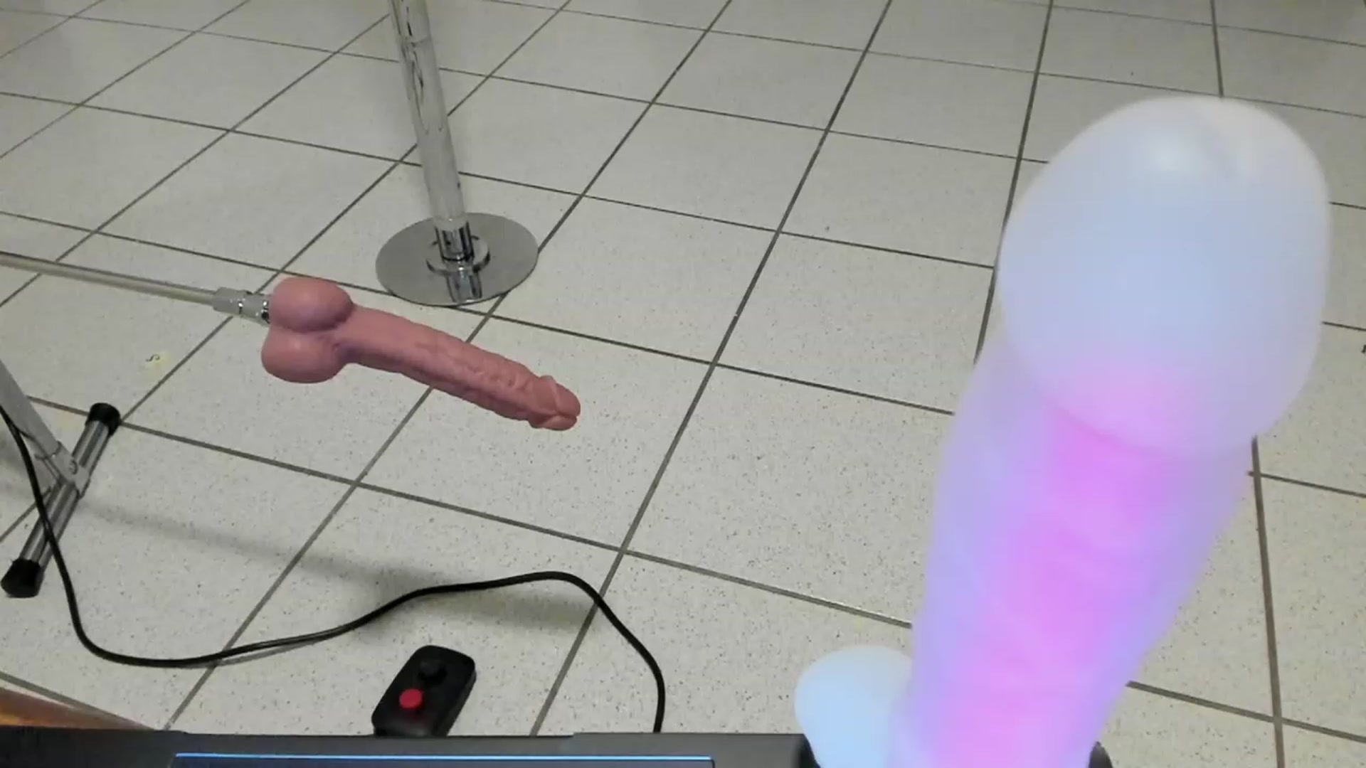 Gallery image thumbnail from HollyHanna's myfreecams stream on, 03/16/2023, 24:51 image 20 of 20