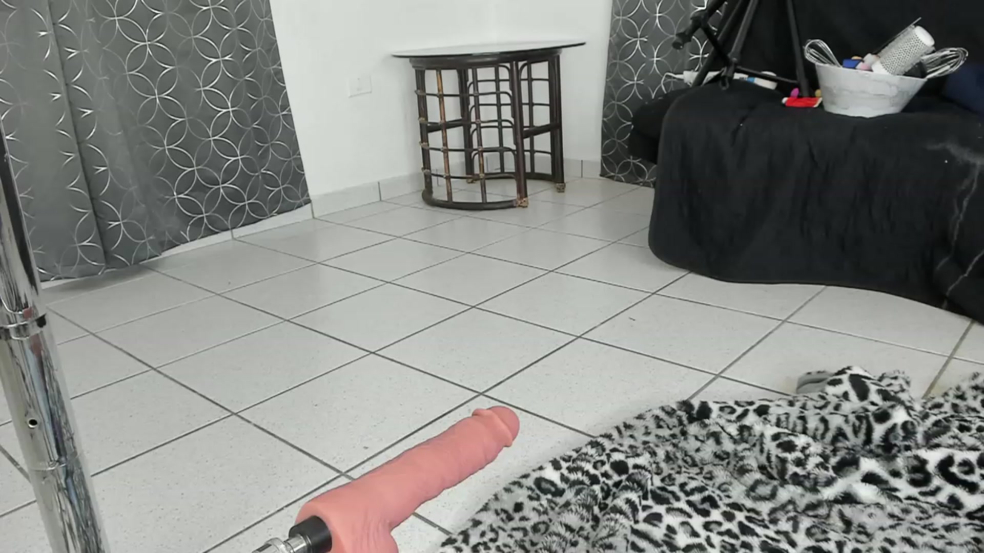 Gallery image thumbnail from HollyHanna's myfreecams stream on, 03/24/2023, 02:51 image 7 of 20