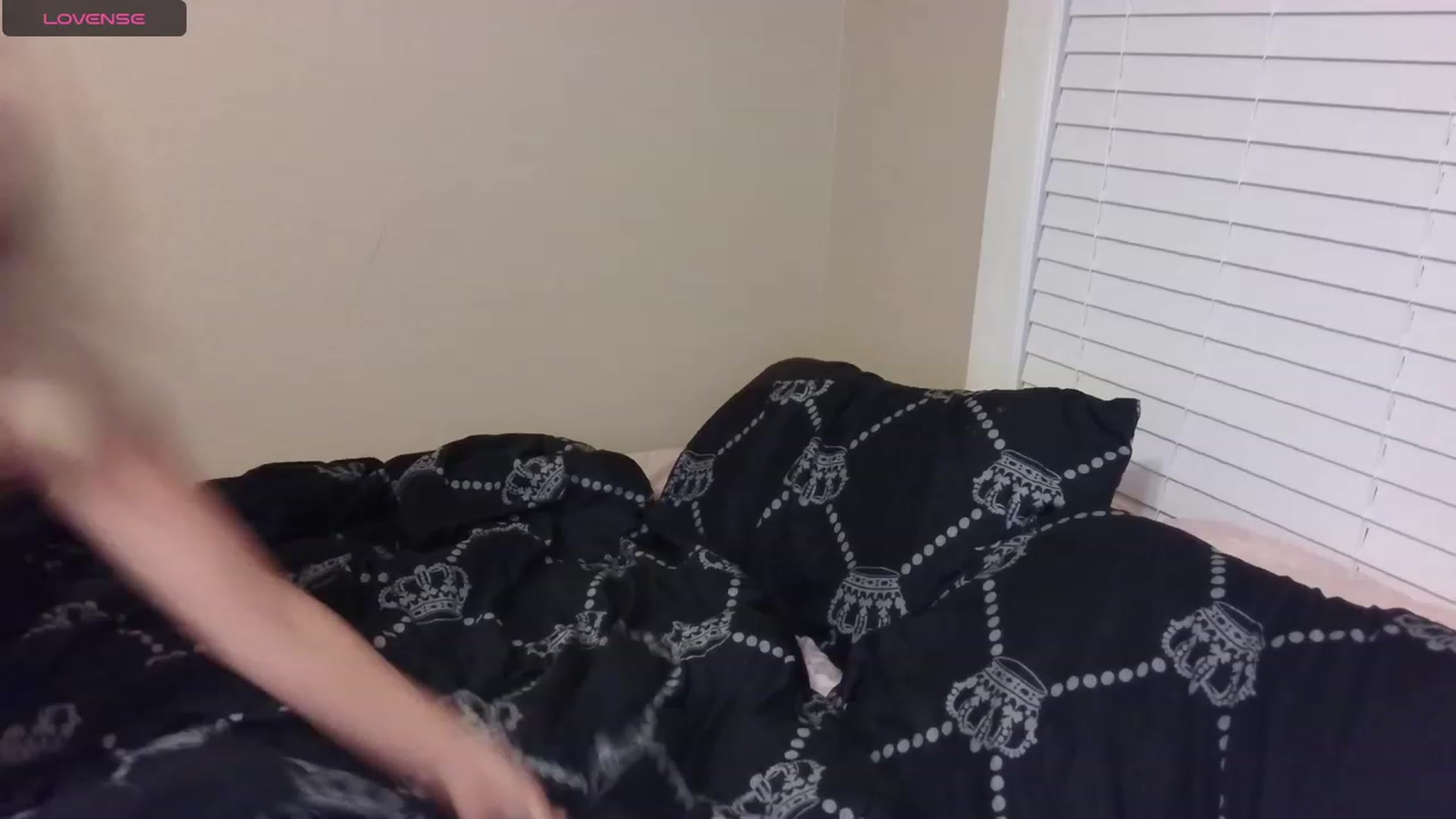 Gallery image thumbnail from HollyHanna's myfreecams stream on, 08/31/2023, 01:35 image 11 of 20