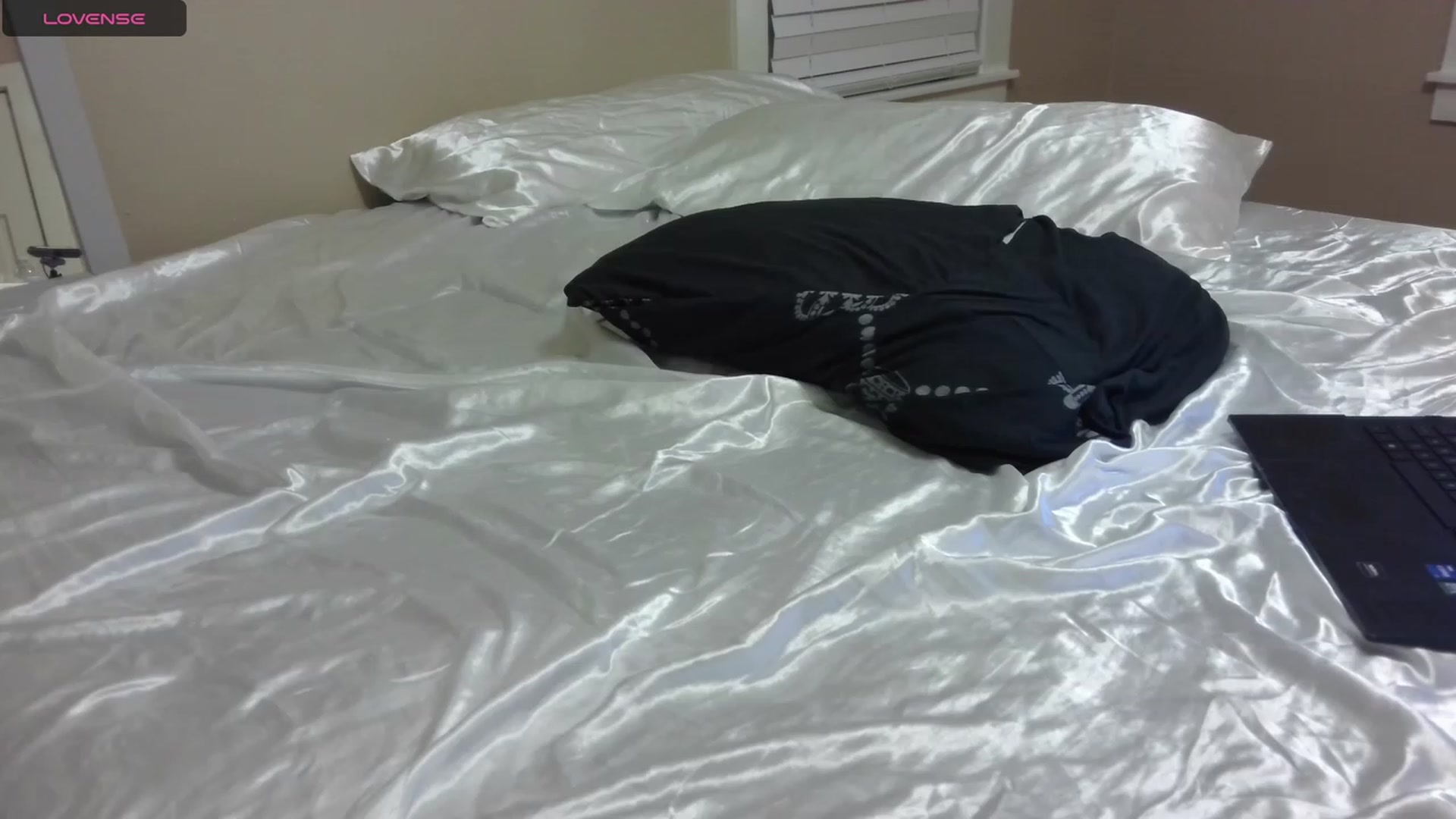 Gallery image thumbnail from HollyHanna's myfreecams stream on, 09/13/2023, 03:00 image 10 of 20