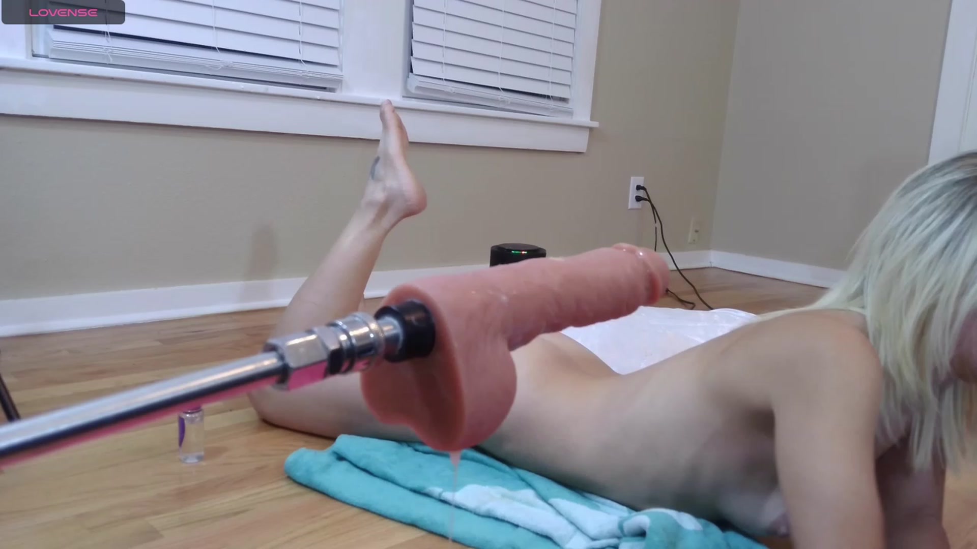 Gallery image thumbnail from HollyHanna's myfreecams stream on, 09/29/2023, 05:19 image 1 of 20