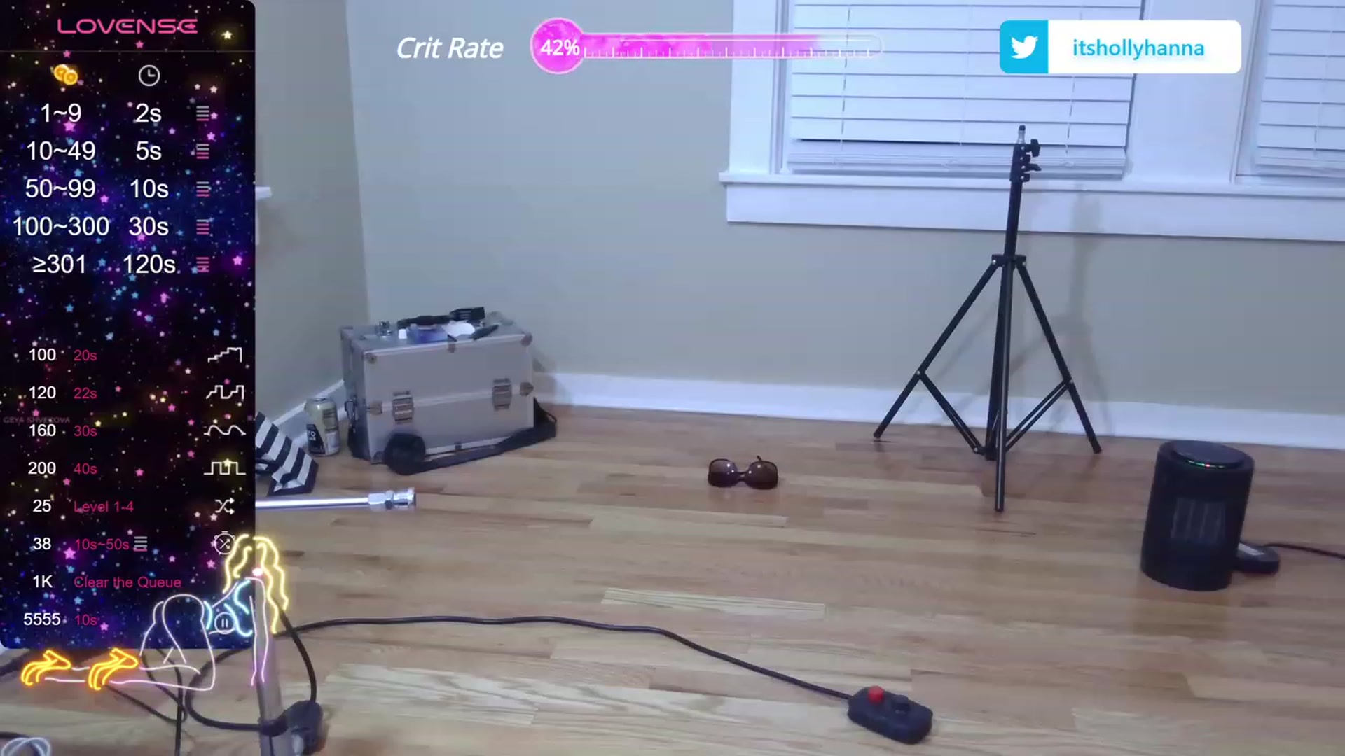 Gallery image thumbnail from HollyHanna's myfreecams stream on, 10/04/2023, 24:56 image 2 of 20