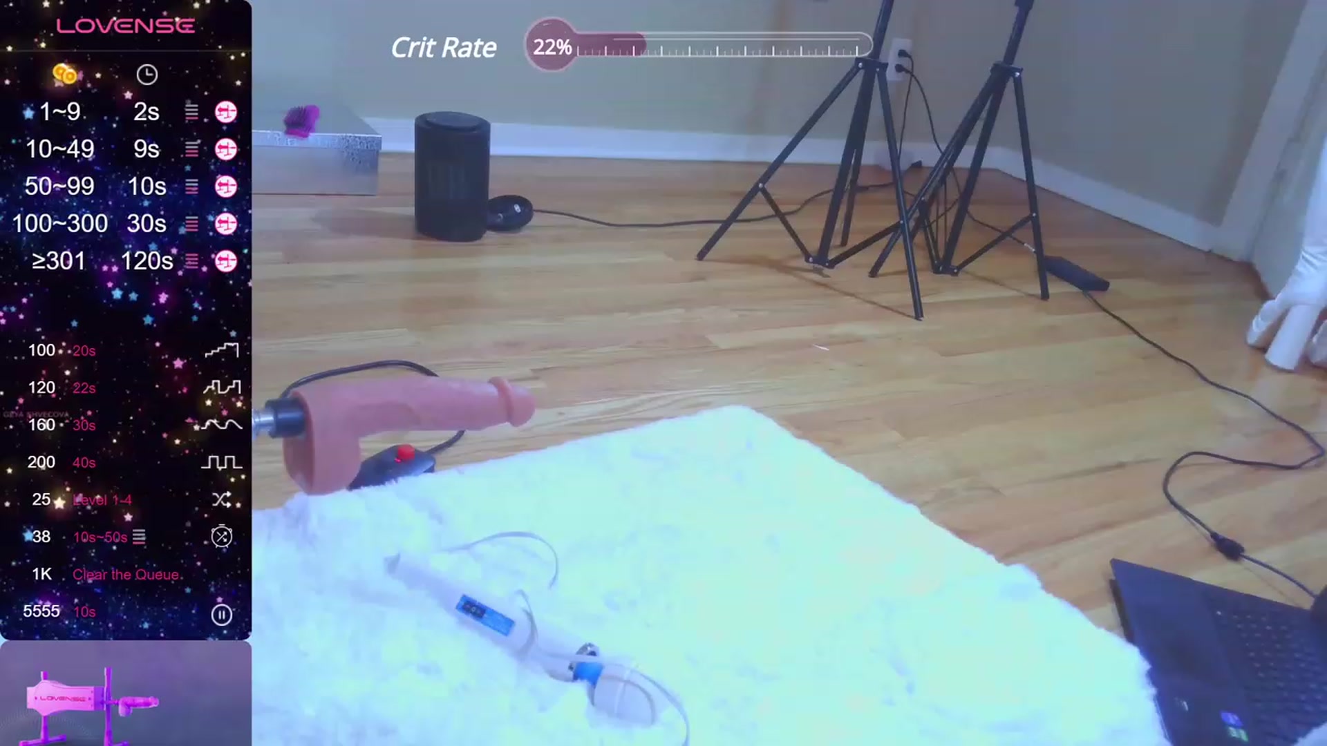Gallery image thumbnail from HollyHanna's myfreecams stream on, 10/08/2023, 01:00 image 12 of 20