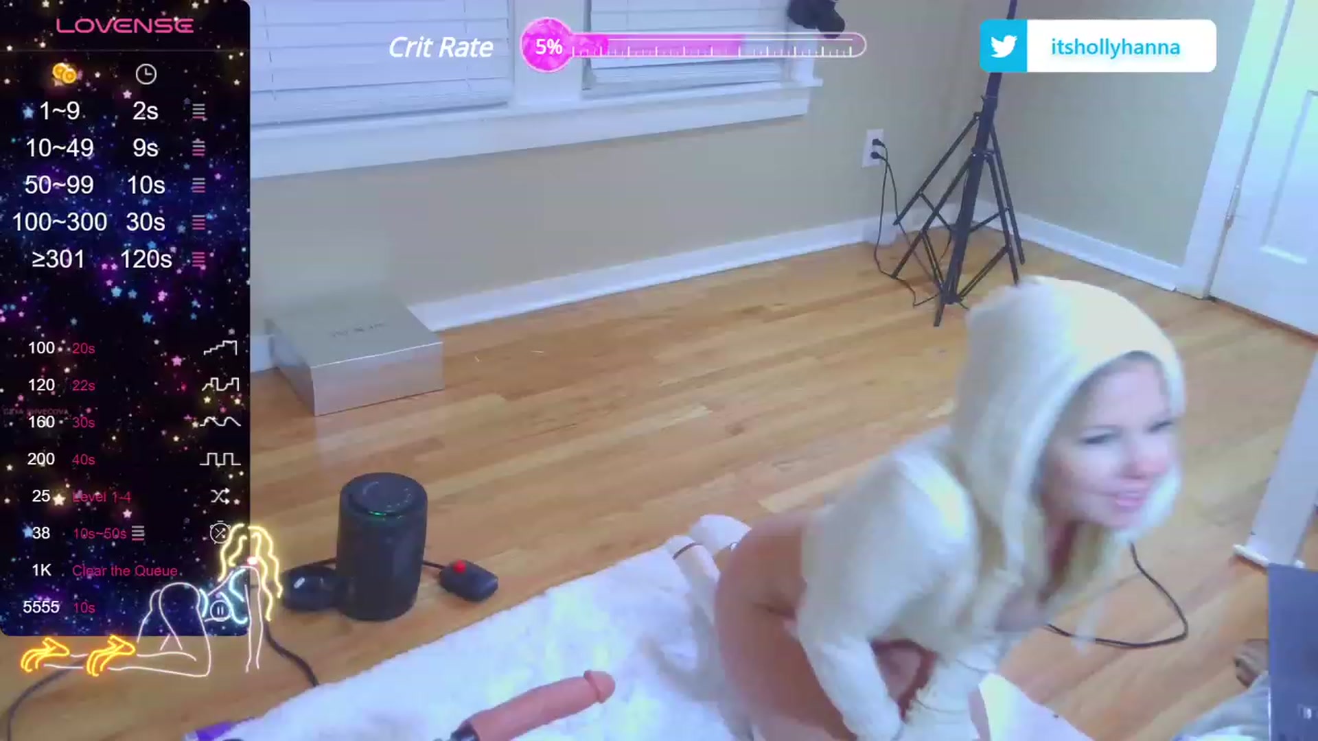 Gallery image thumbnail from HollyHanna's myfreecams stream on, 10/11/2023, 02:54 image 6 of 20
