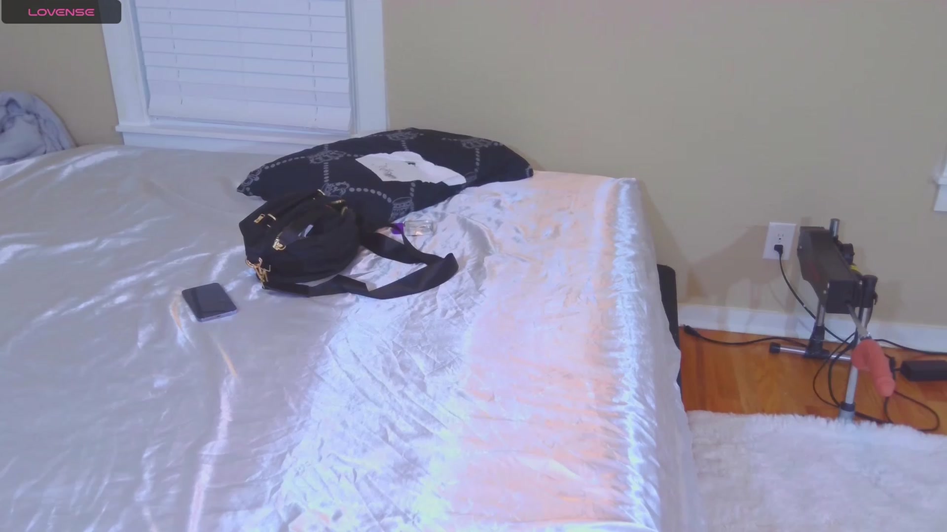 Gallery image thumbnail from HollyHanna's myfreecams stream on, 10/12/2023, 23:50 image 9 of 20