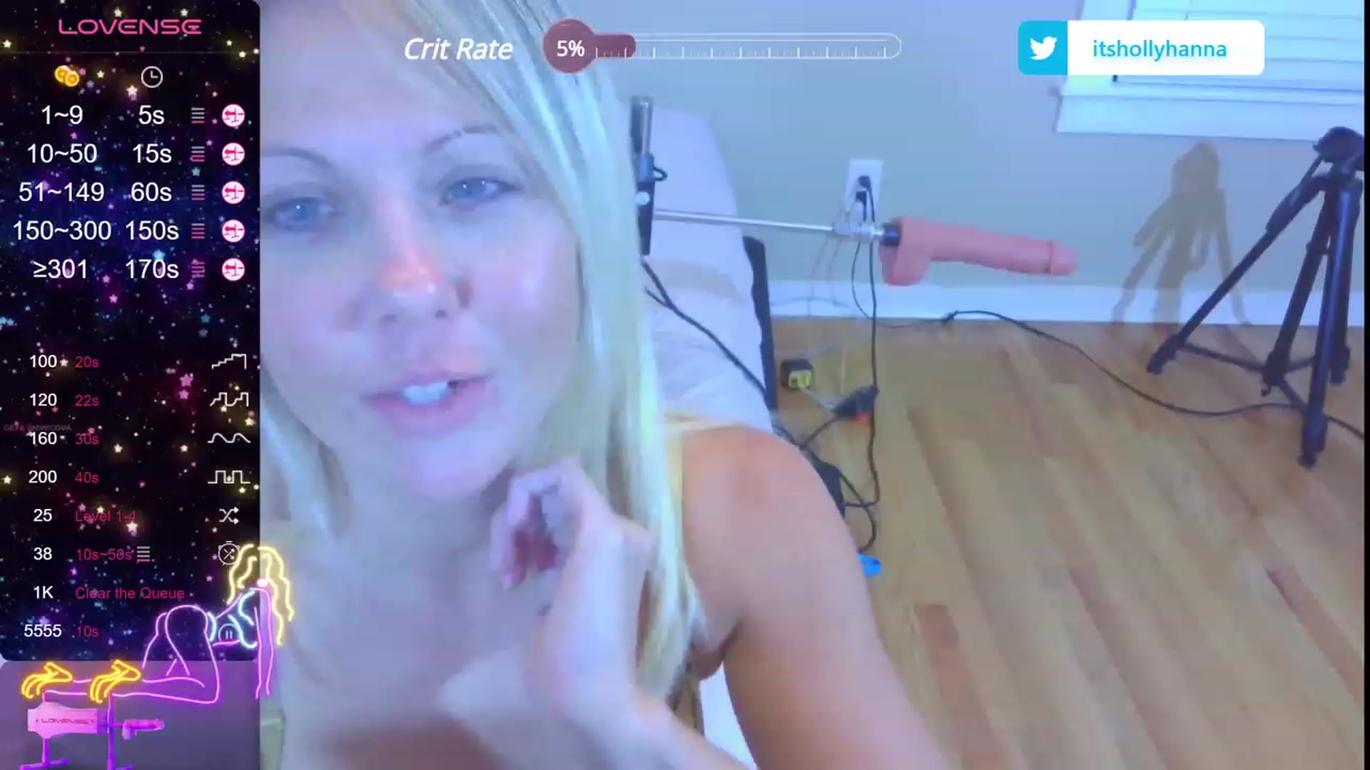Gallery image thumbnail from HollyHanna's myfreecams stream on, 10/18/2023, 01:02 image 15 of 20