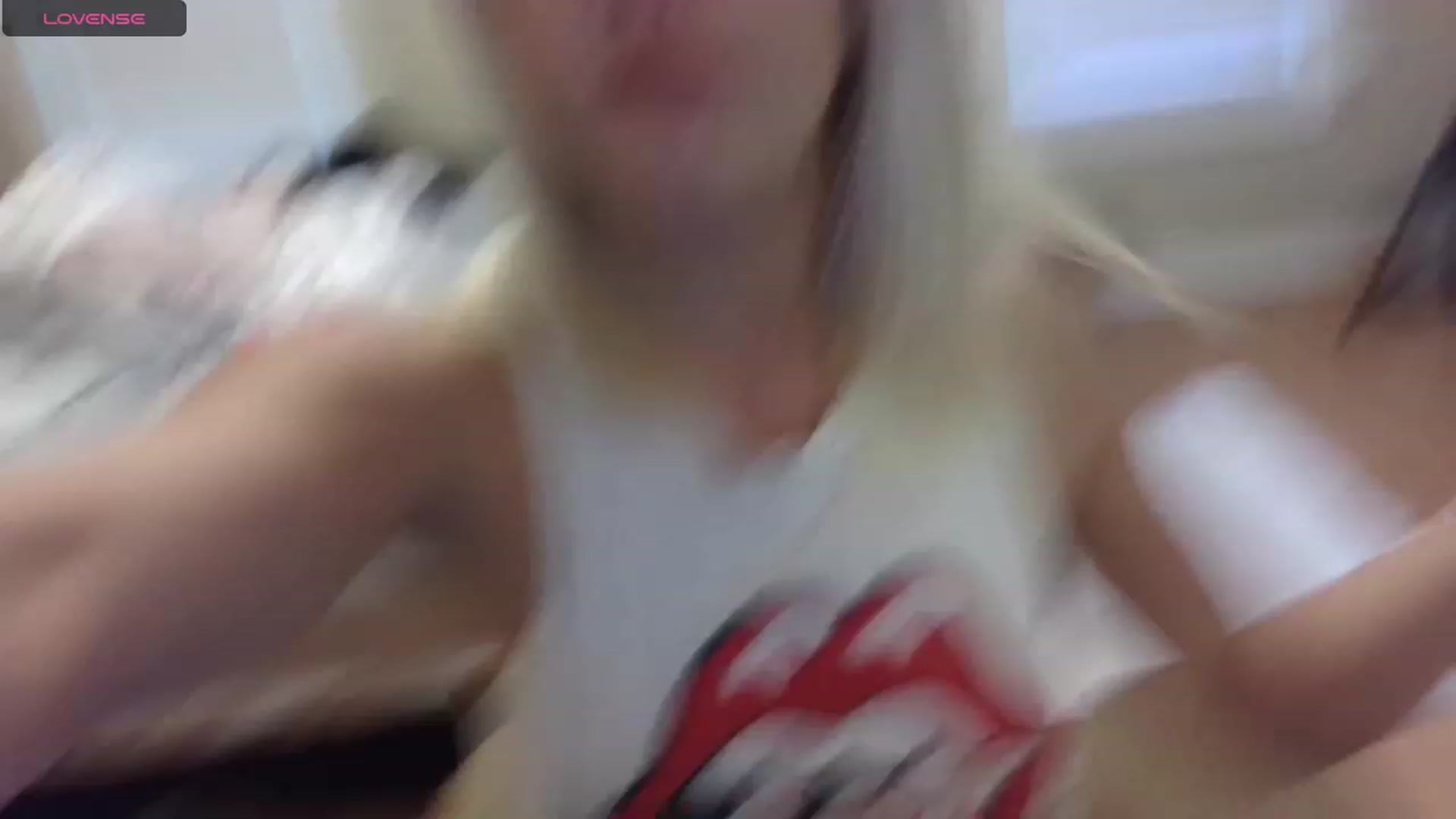 Gallery image thumbnail from HollyHanna's myfreecams stream on, 10/20/2023, 22:31 image 4 of 20
