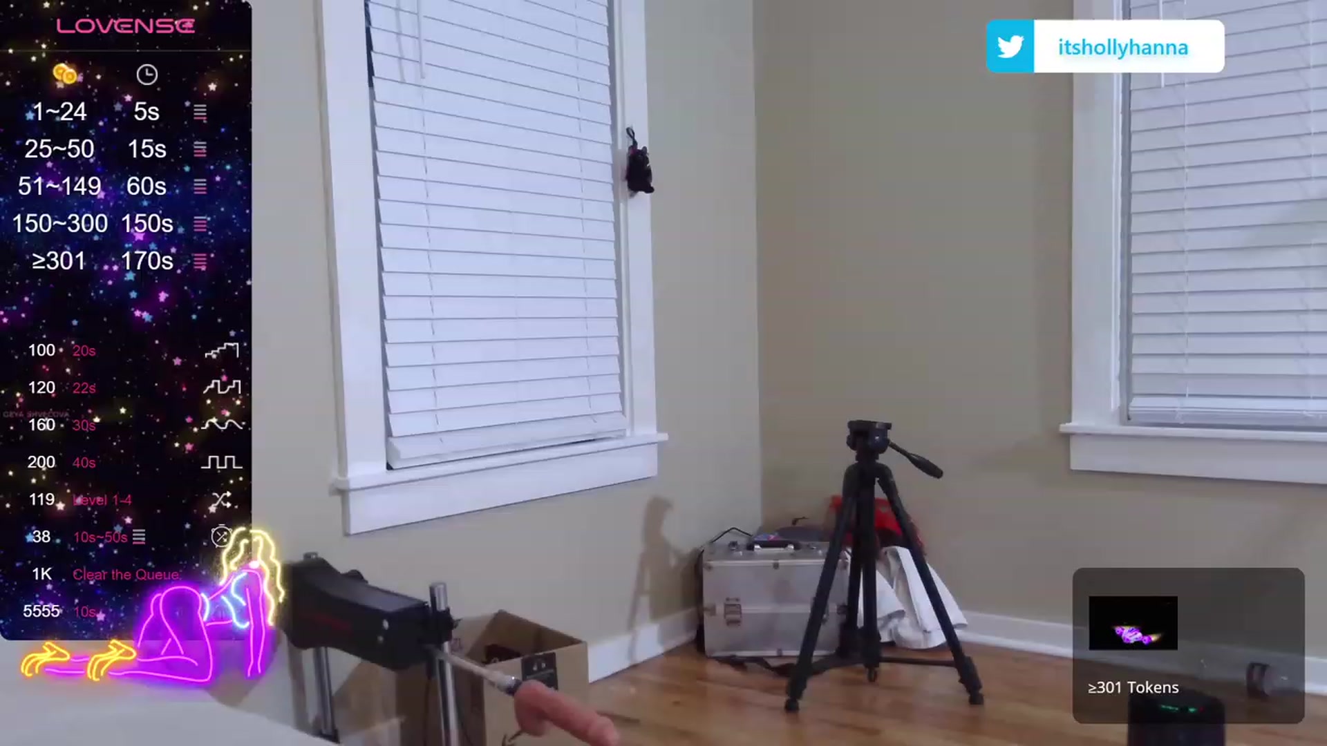 Gallery image thumbnail from HollyHanna's myfreecams stream on, 10/22/2023, 24:00 image 9 of 20