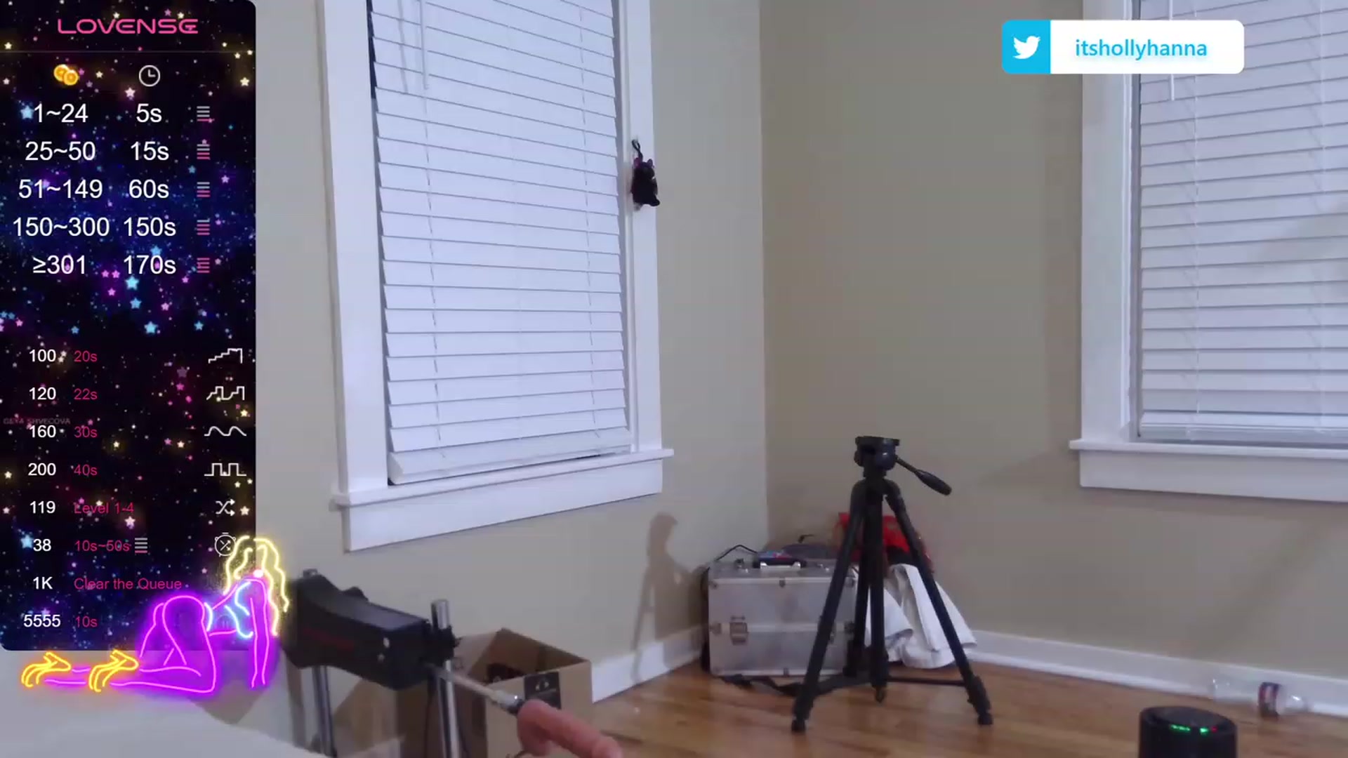 Gallery image thumbnail from HollyHanna's myfreecams stream on, 10/22/2023, 24:00 image 17 of 20