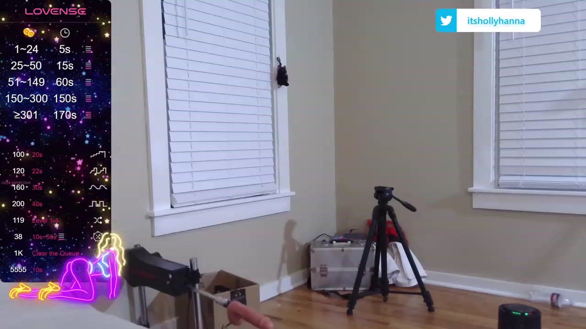 Gallery image thumbnail from HollyHanna's myfreecams stream on, 10/22/2023, 24:00 image 10 of 20