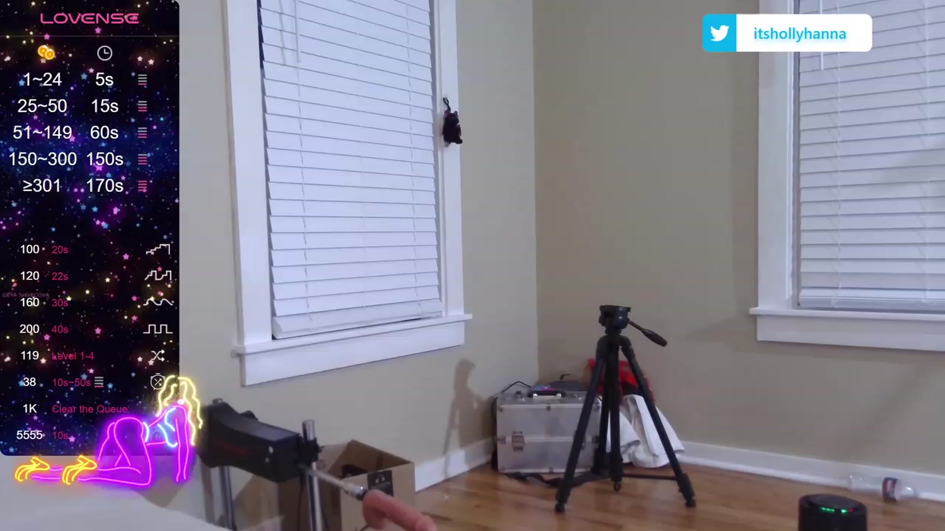Gallery image thumbnail from HollyHanna's myfreecams stream on, 10/22/2023, 24:00 image 16 of 20
