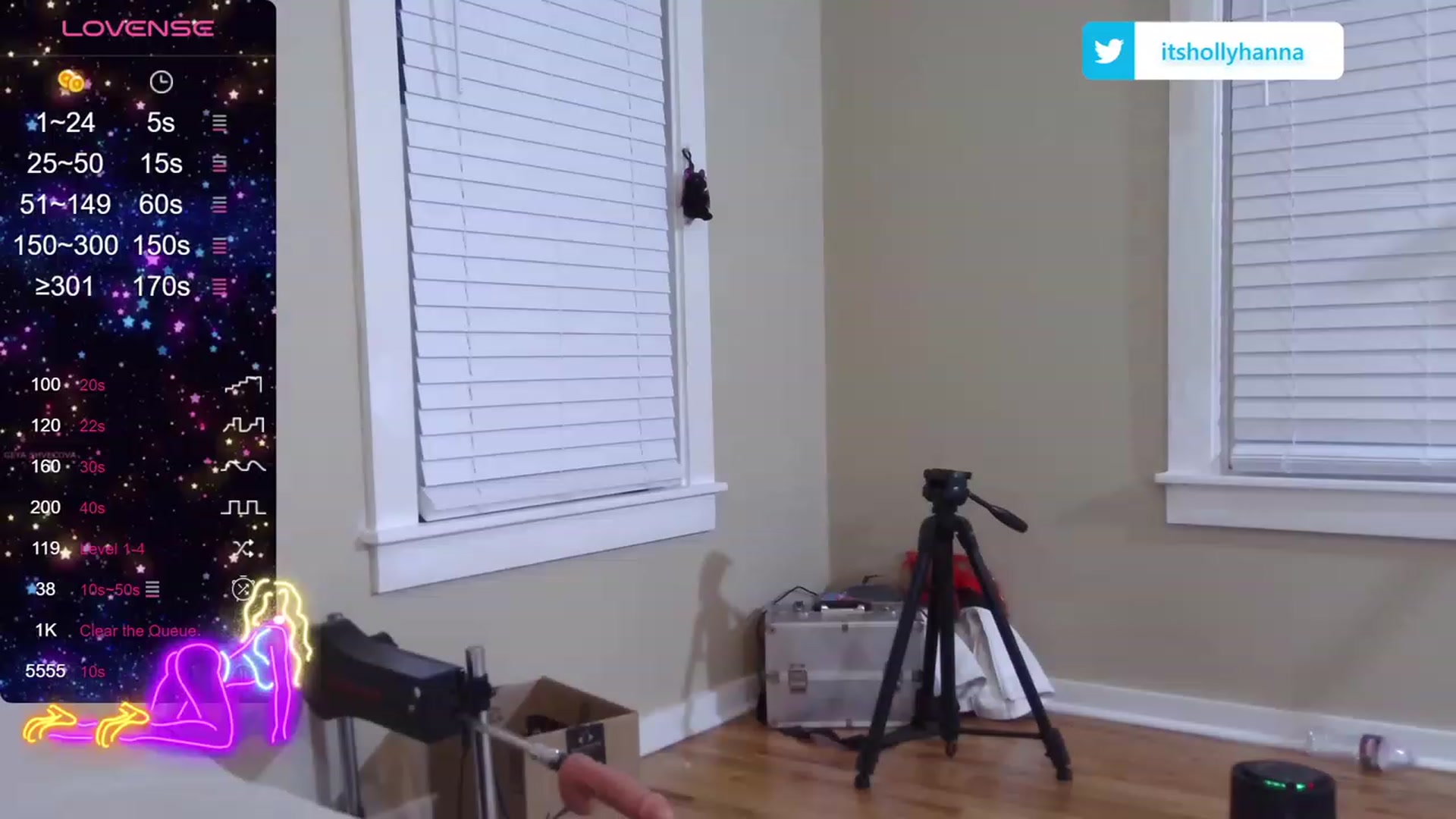 Gallery image thumbnail from HollyHanna's myfreecams stream on, 10/22/2023, 24:00 image 14 of 20