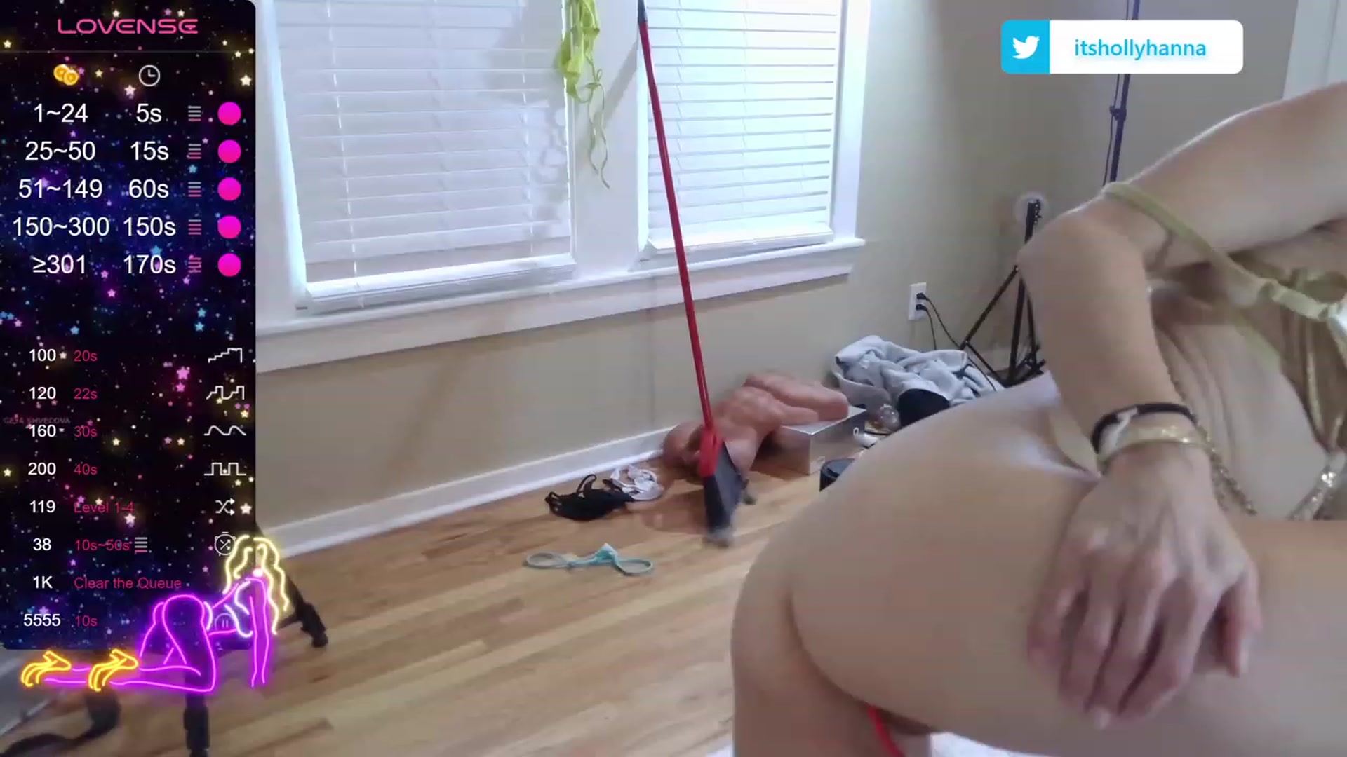 Gallery image thumbnail from HollyHanna's myfreecams stream on, 10/22/2023, 21:34 image 18 of 20