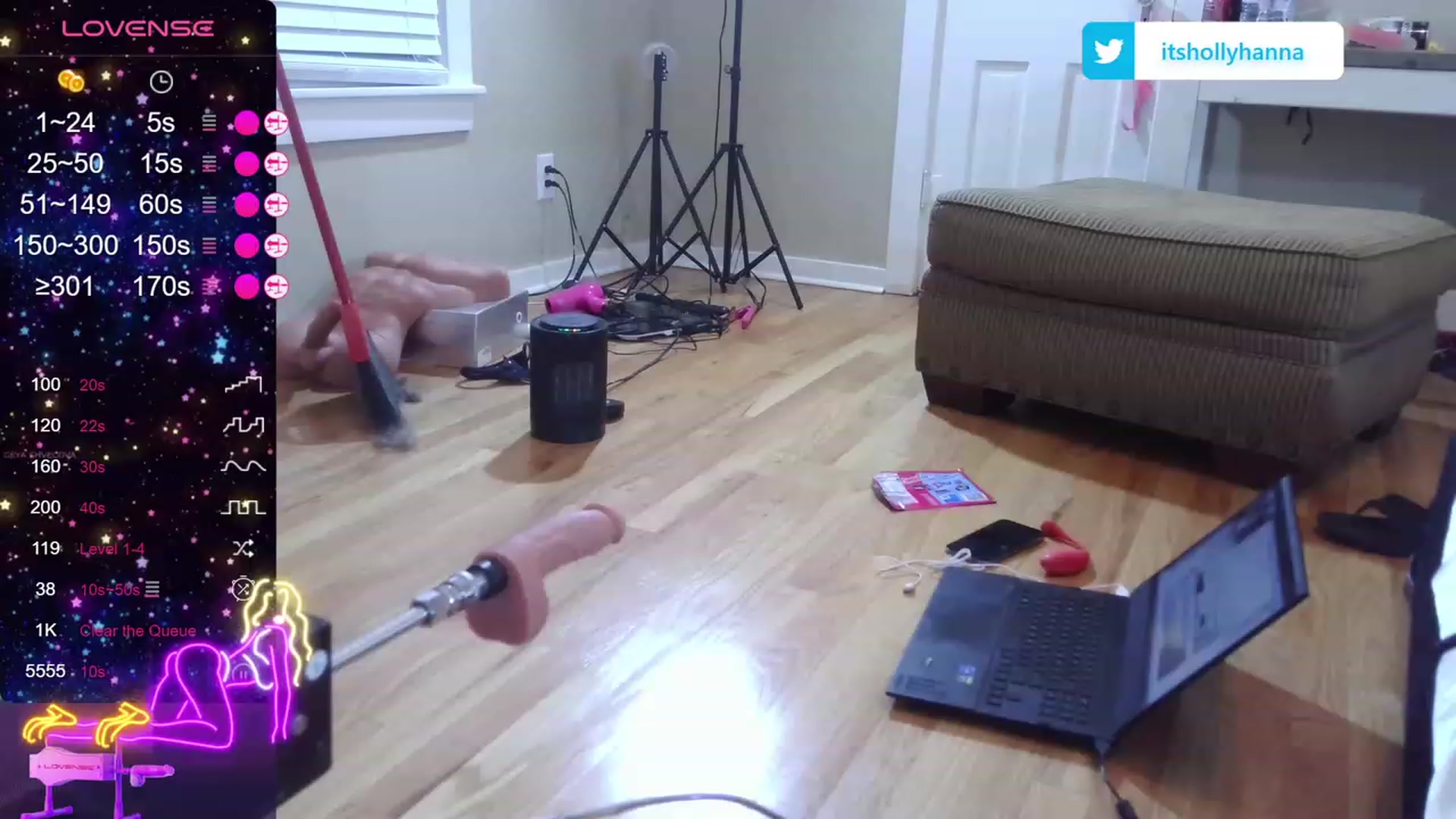 Gallery image thumbnail from HollyHanna's myfreecams stream on, 10/23/2023, 01:56 image 7 of 20