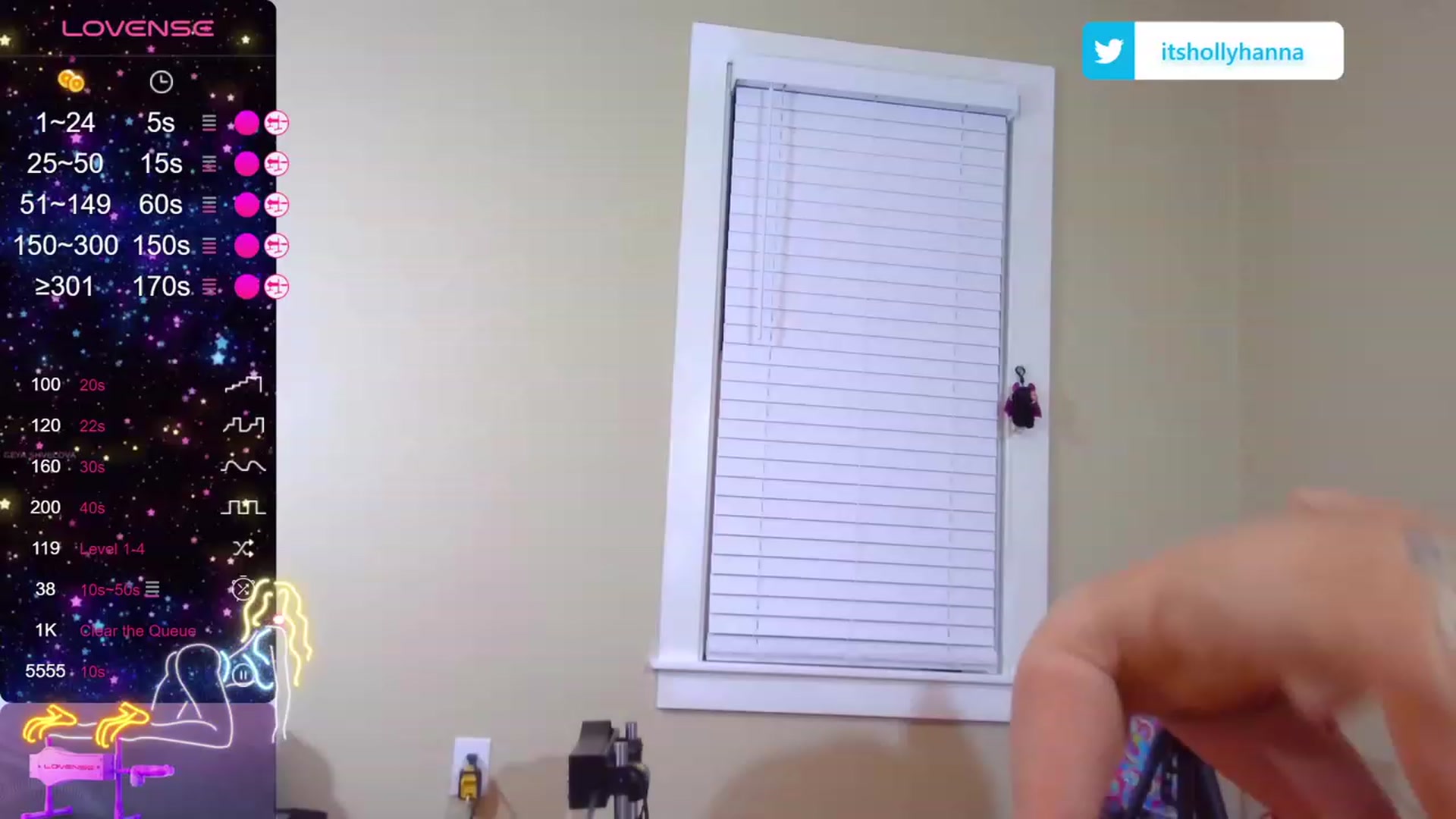 Gallery image thumbnail from HollyHanna's myfreecams stream on, 10/23/2023, 07:01 image 10 of 20