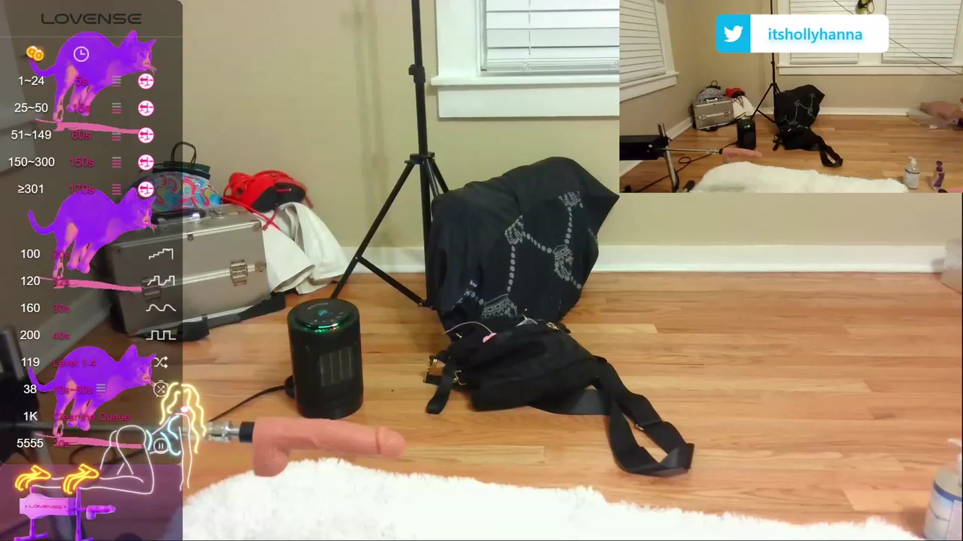 Gallery image thumbnail from HollyHanna's myfreecams stream on, 10/25/2023, 06:42 image 15 of 20