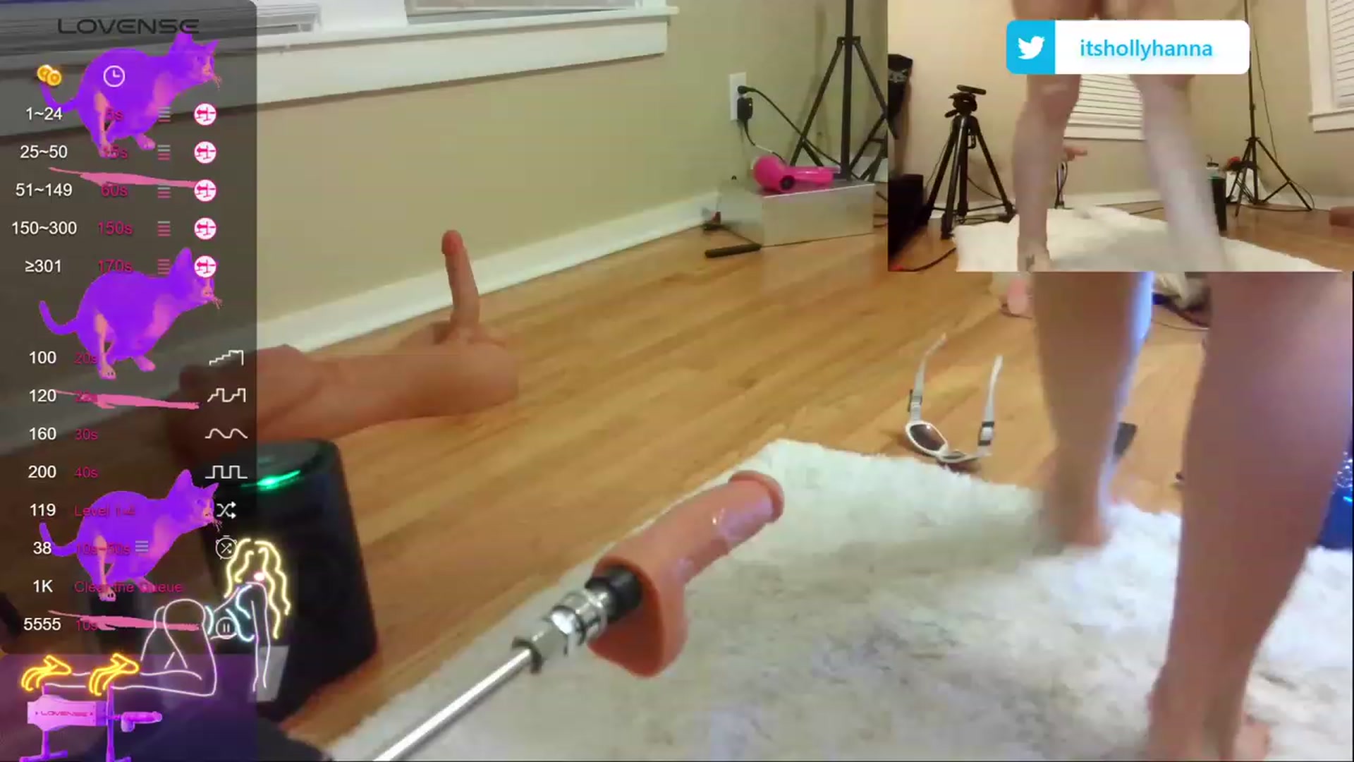 Gallery image thumbnail from HollyHanna's myfreecams stream on, 10/26/2023, 24:14 image 14 of 20