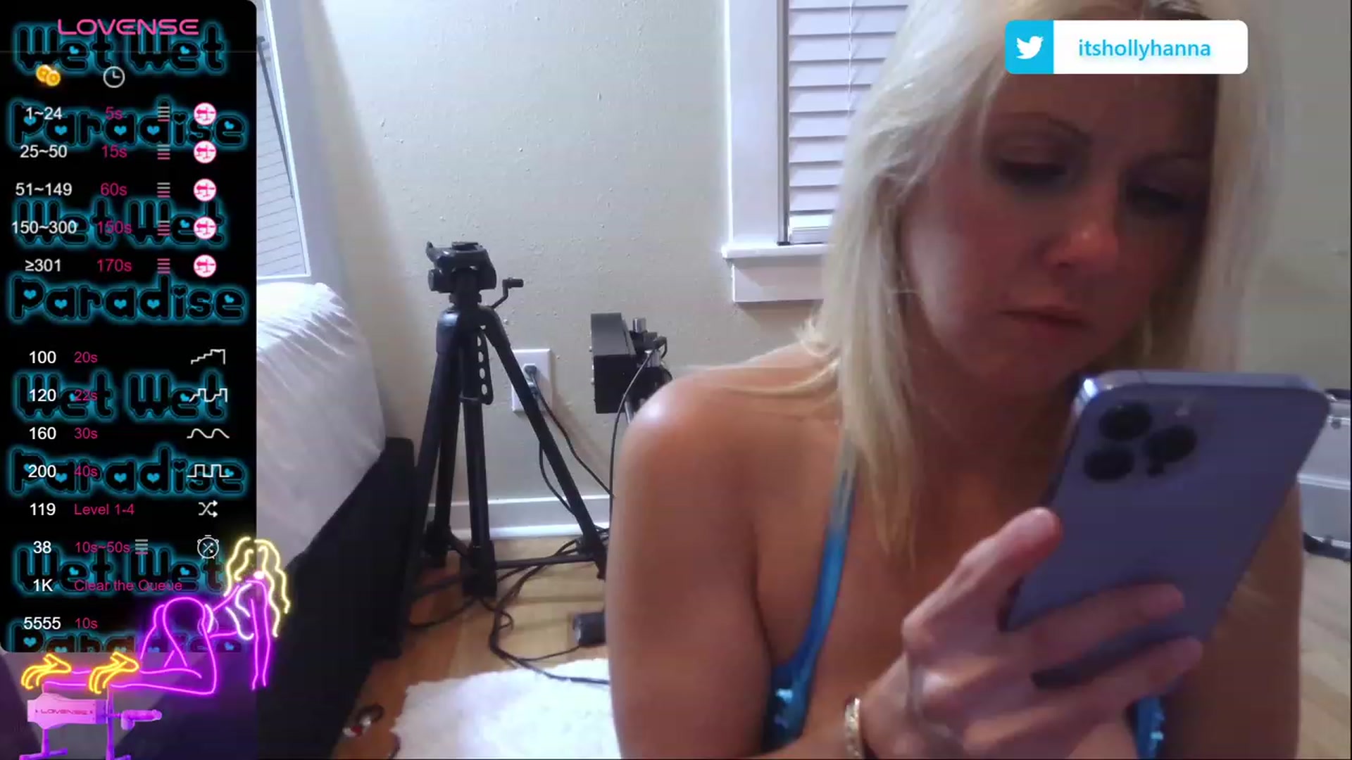 Gallery image thumbnail from HollyHanna's myfreecams stream on, 11/10/2023, 08:42 image 20 of 20