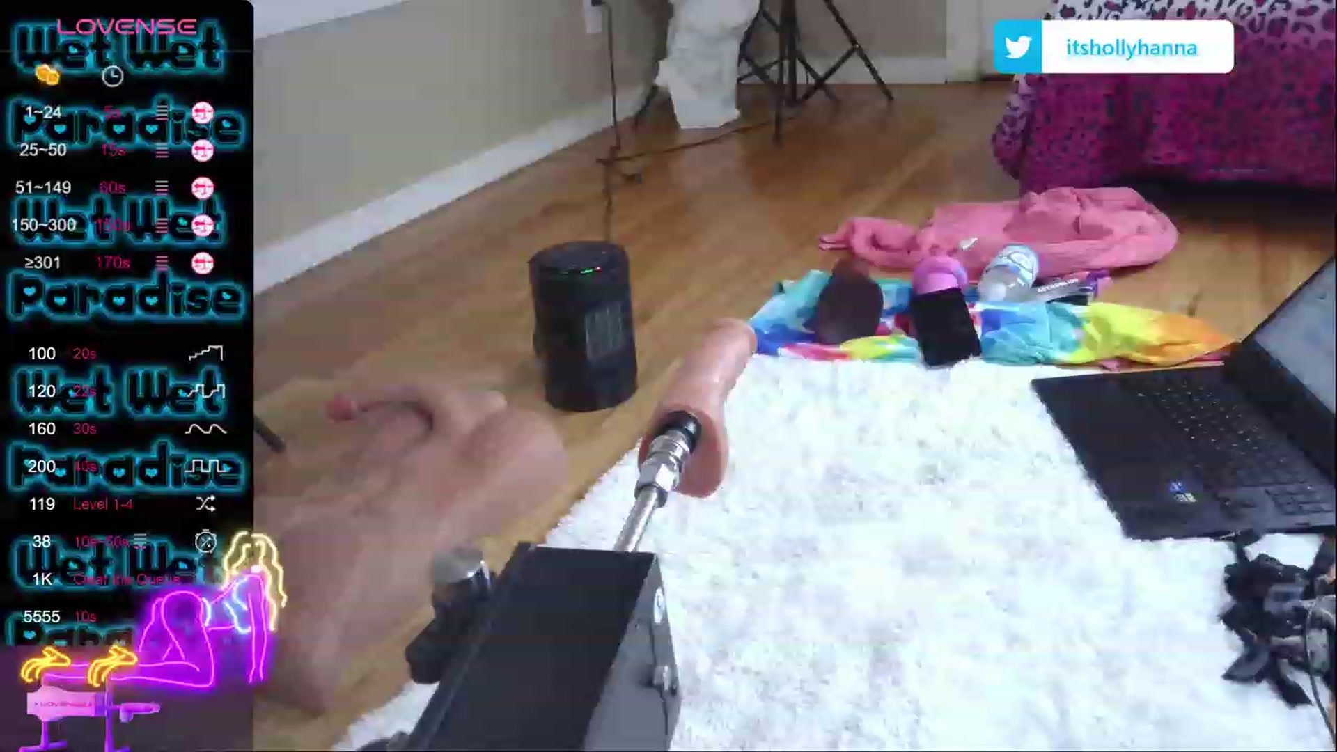 Gallery image thumbnail from HollyHanna's myfreecams stream on, 11/14/2023, 05:36 image 3 of 20