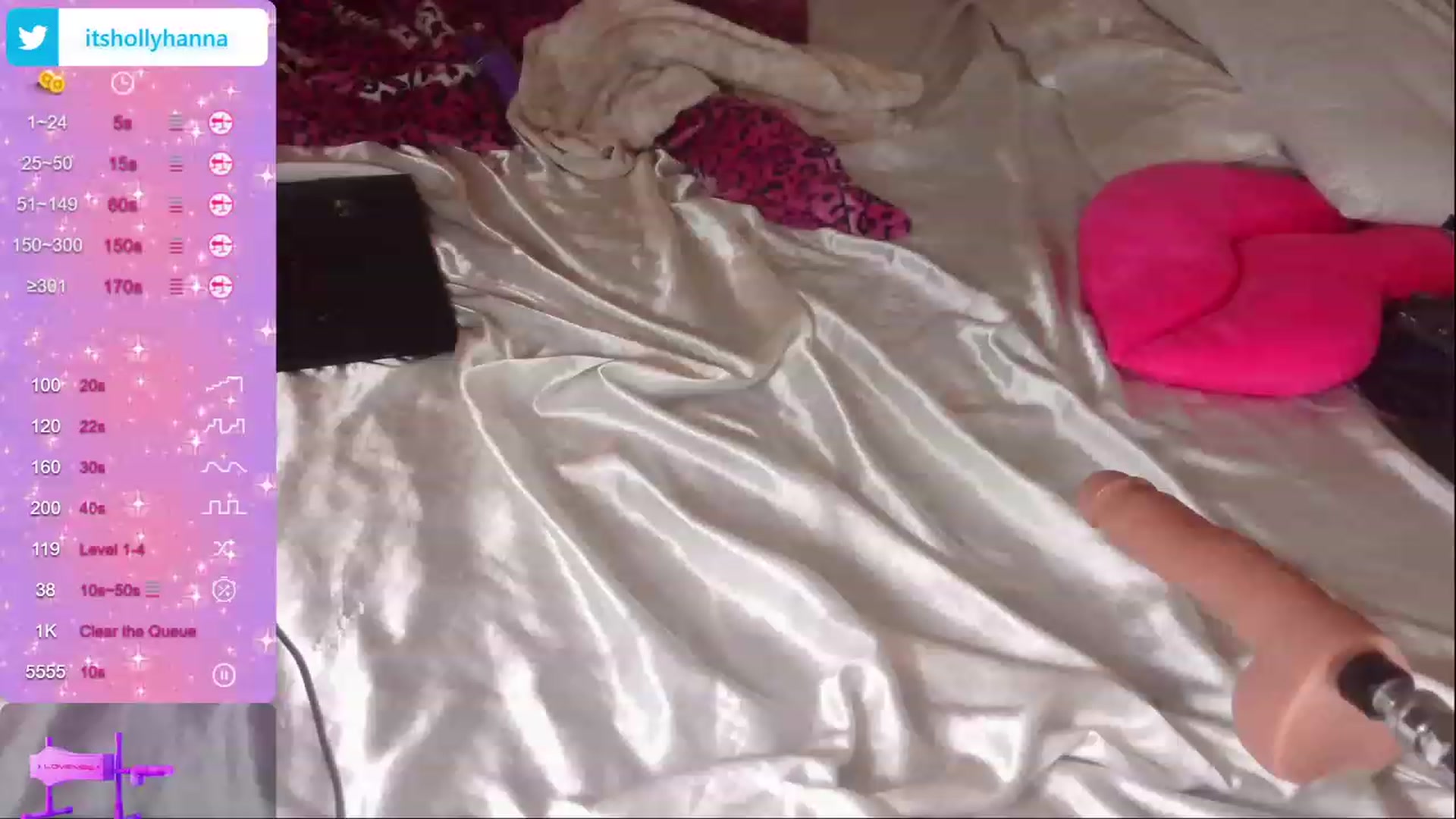 Gallery image thumbnail from HollyHanna's myfreecams stream on, 11/19/2023, 01:59 image 17 of 20