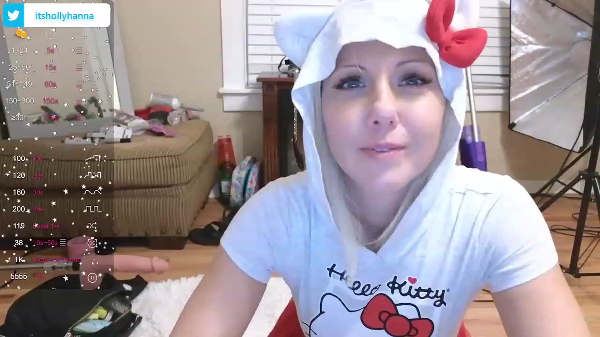 Gallery image thumbnail from HollyHanna's myfreecams stream on, 11/30/2023, 02:19 image 3 of 20