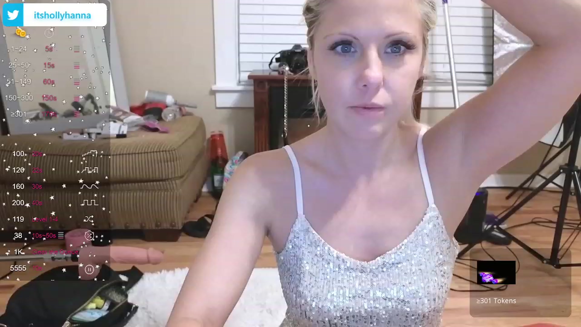 Gallery image thumbnail from HollyHanna's myfreecams stream on, 11/30/2023, 02:19 image 5 of 20