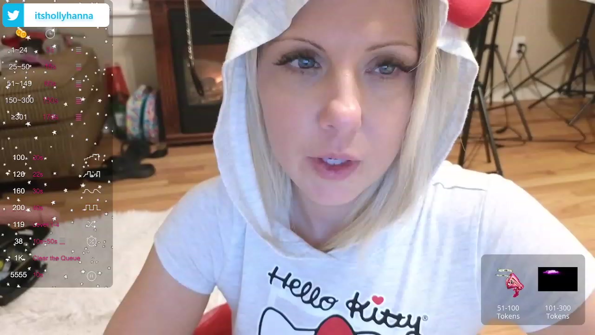 Gallery image thumbnail from HollyHanna's myfreecams stream on, 11/30/2023, 02:19 image 17 of 20