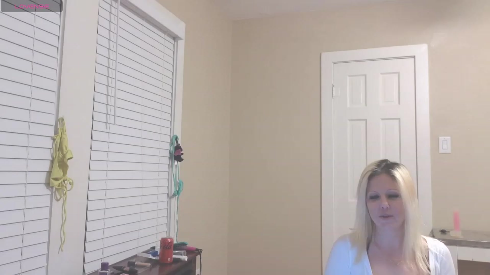 Gallery image thumbnail from HollyHanna's myfreecams stream on, 01/09/2024, 09:09 image 20 of 20