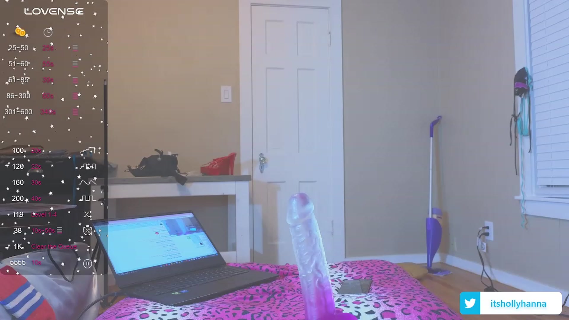 Gallery image thumbnail from HollyHanna's myfreecams stream on, 01/12/2024, 04:06 image 20 of 20