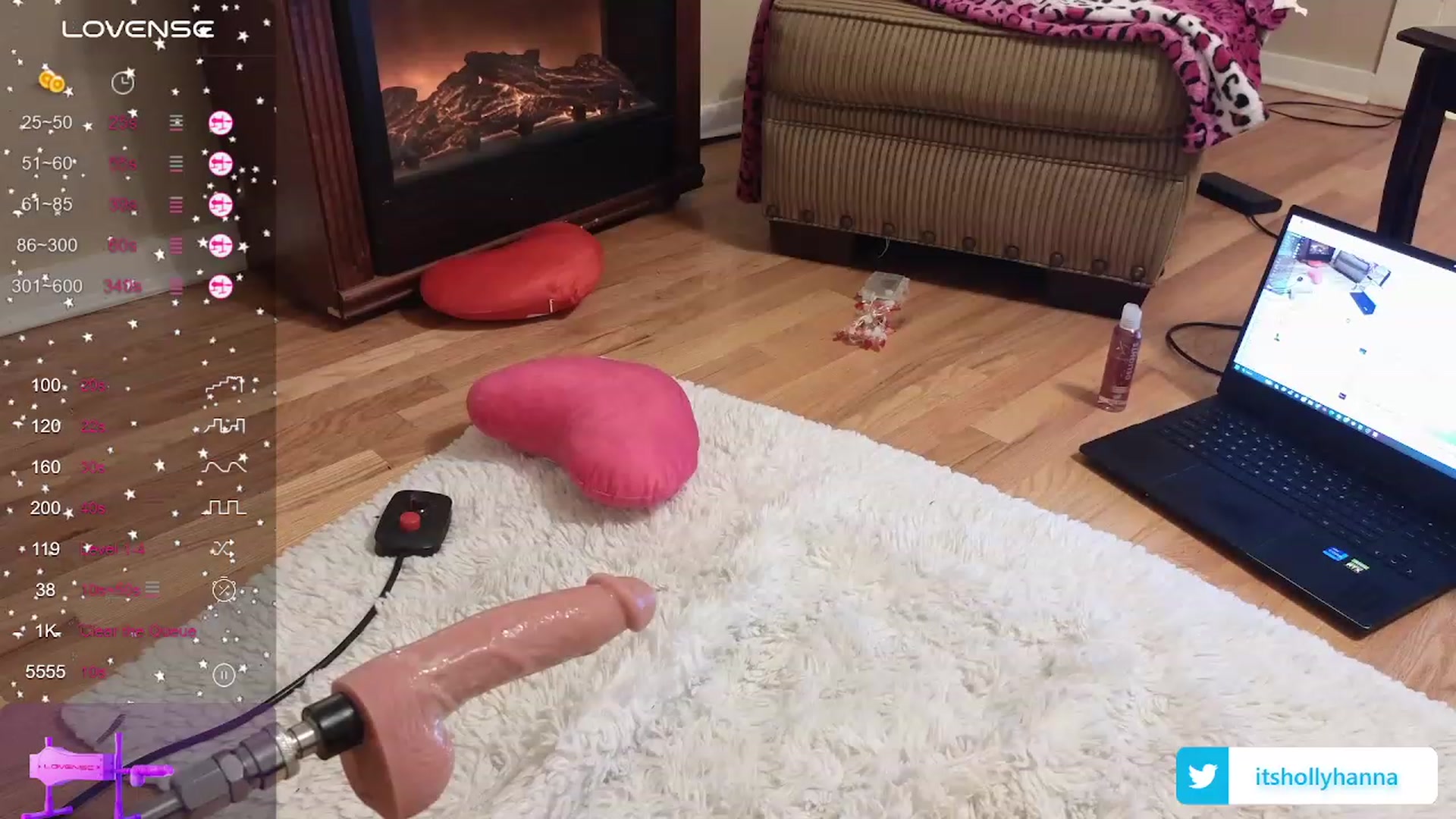 Gallery image thumbnail from HollyHanna's myfreecams stream on, 01/21/2024, 03:06 image 17 of 20