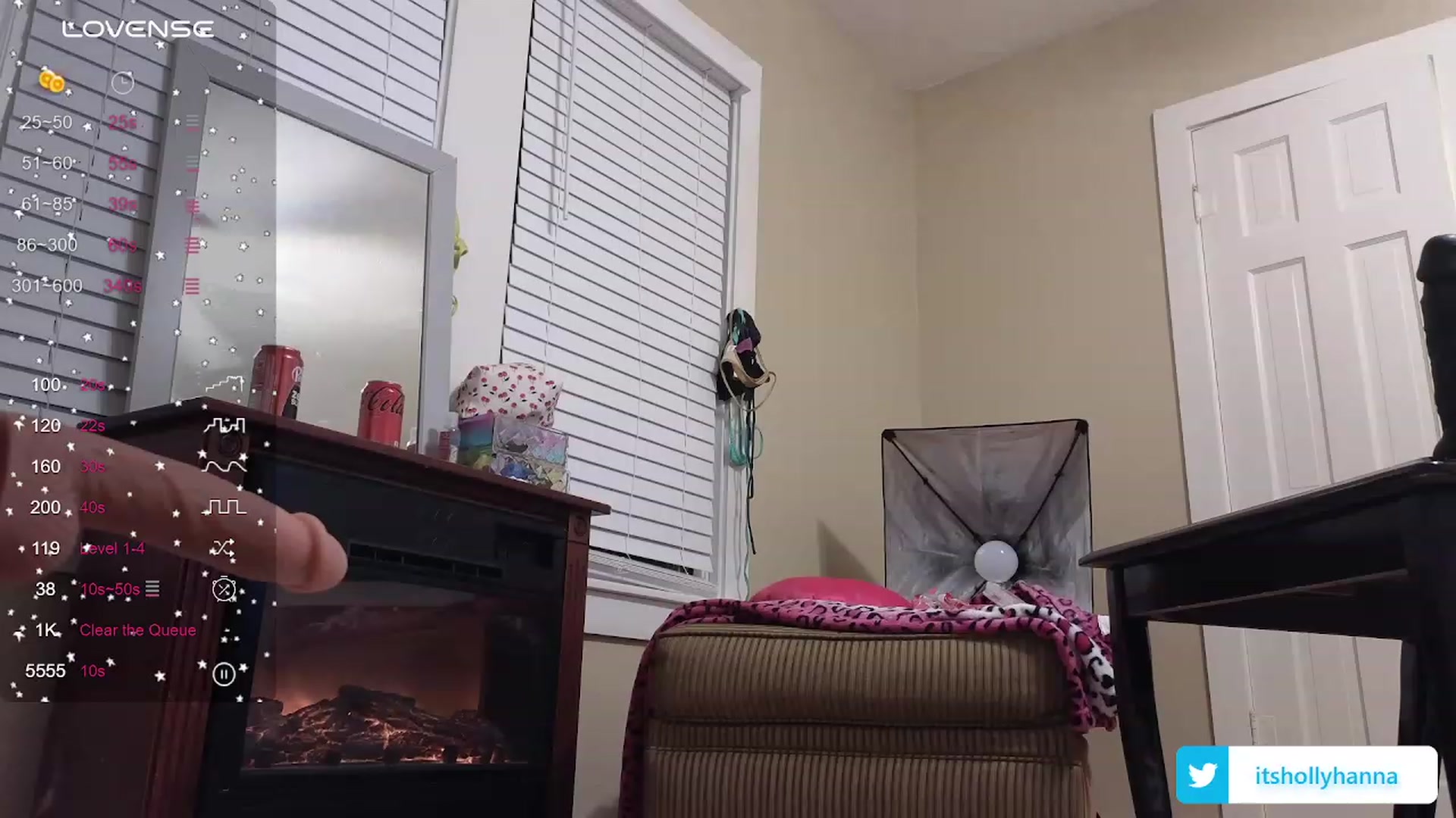 Gallery image thumbnail from HollyHanna's myfreecams stream on, 01/21/2024, 03:06 image 7 of 20