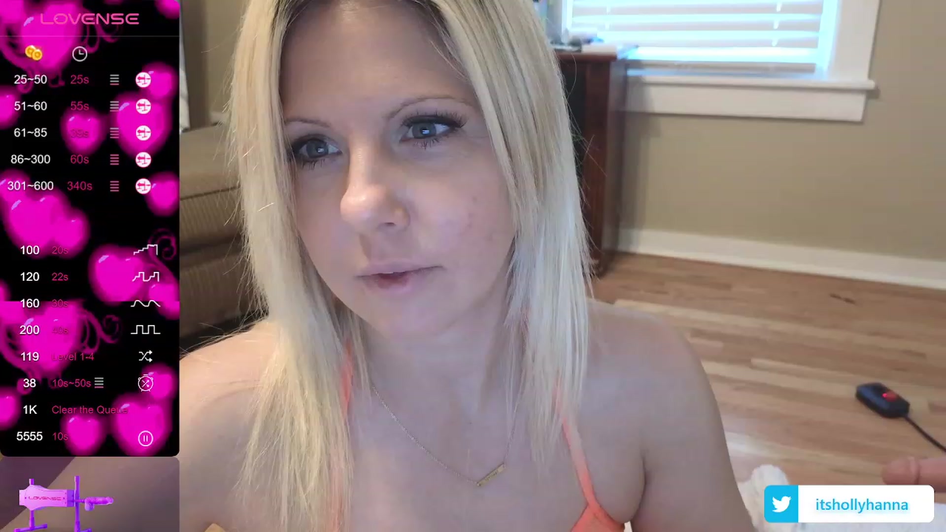 Gallery image thumbnail from HollyHanna's myfreecams stream on, 01/25/2024, 22:48 image 13 of 20