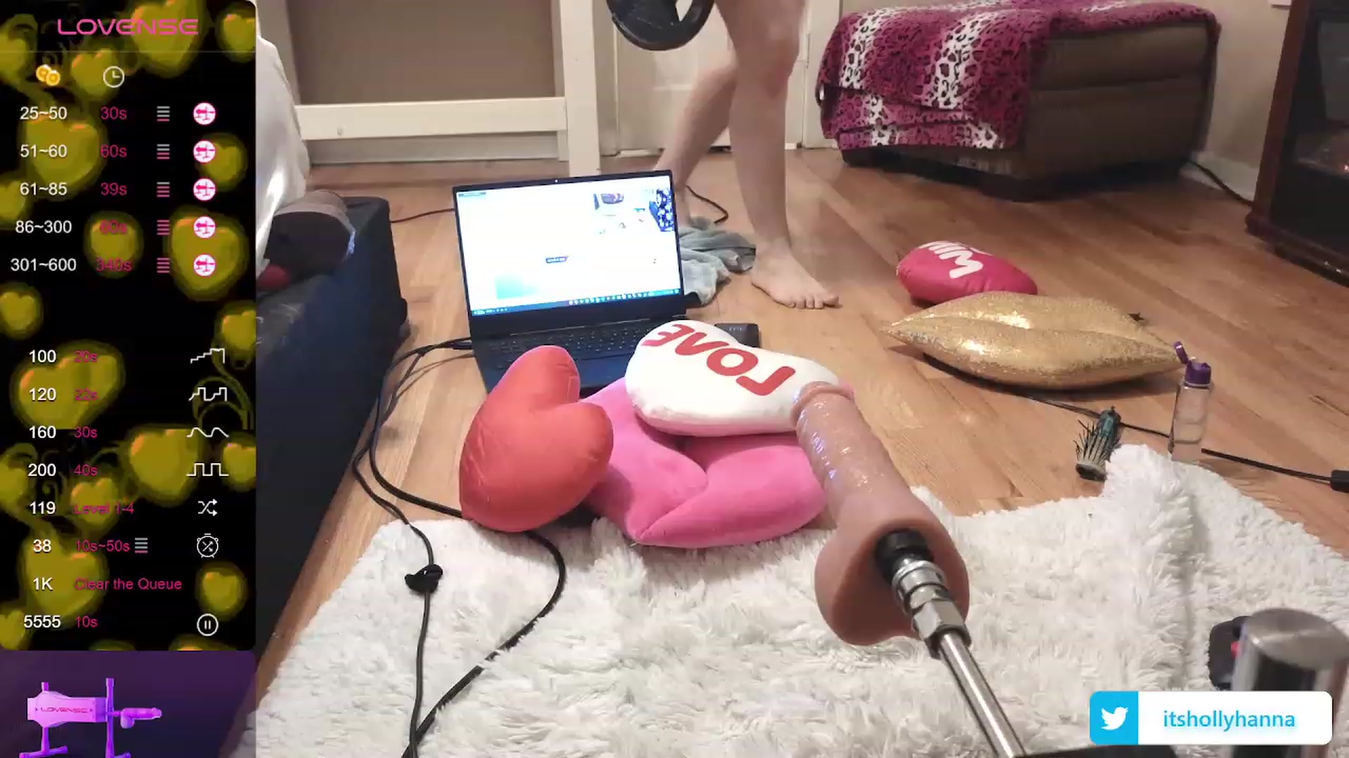 Gallery image thumbnail from HollyHanna's myfreecams stream on, 01/29/2024, 07:21 image 14 of 20