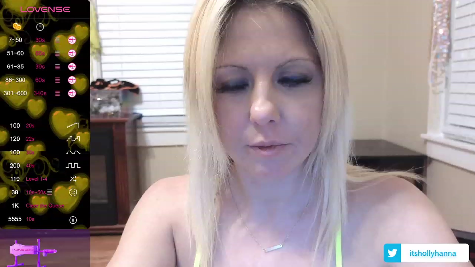 Gallery image thumbnail from HollyHanna's myfreecams stream on, 02/01/2024, 02:58 image 14 of 20