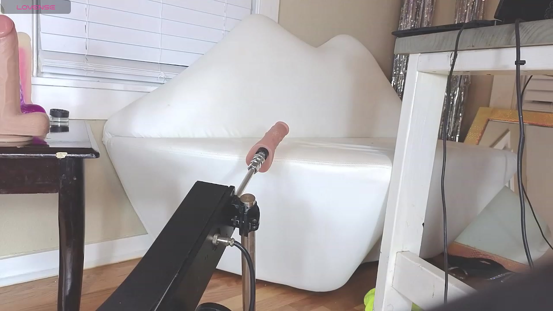 Gallery image thumbnail from HollyHanna's myfreecams stream on, 03/17/2024, 02:01 image 4 of 20