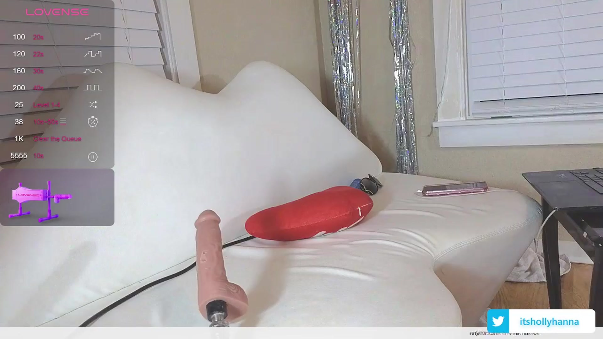 Gallery image thumbnail from HollyHanna's myfreecams stream on, 03/25/2024, 06:03 image 10 of 20