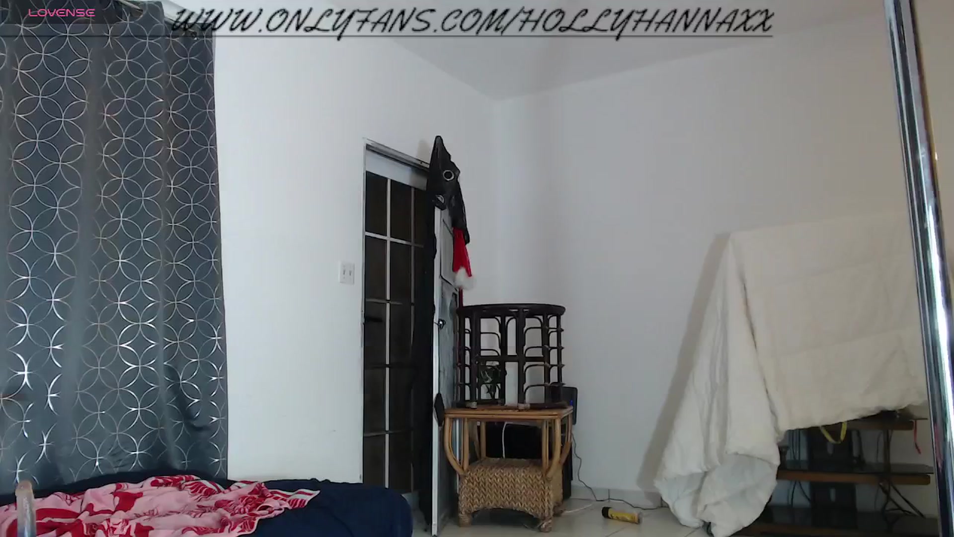 Gallery image thumbnail from HollyHanna's myfreecams stream on, 07/29/2024, 06:05 image 13 of 20
