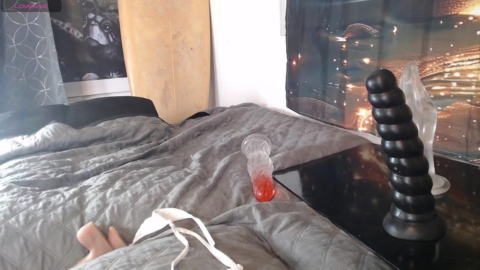 Gallery image thumbnail from HollyHanna's myfreecams stream on, 10/23/2024, 07:46 image 15 of 20