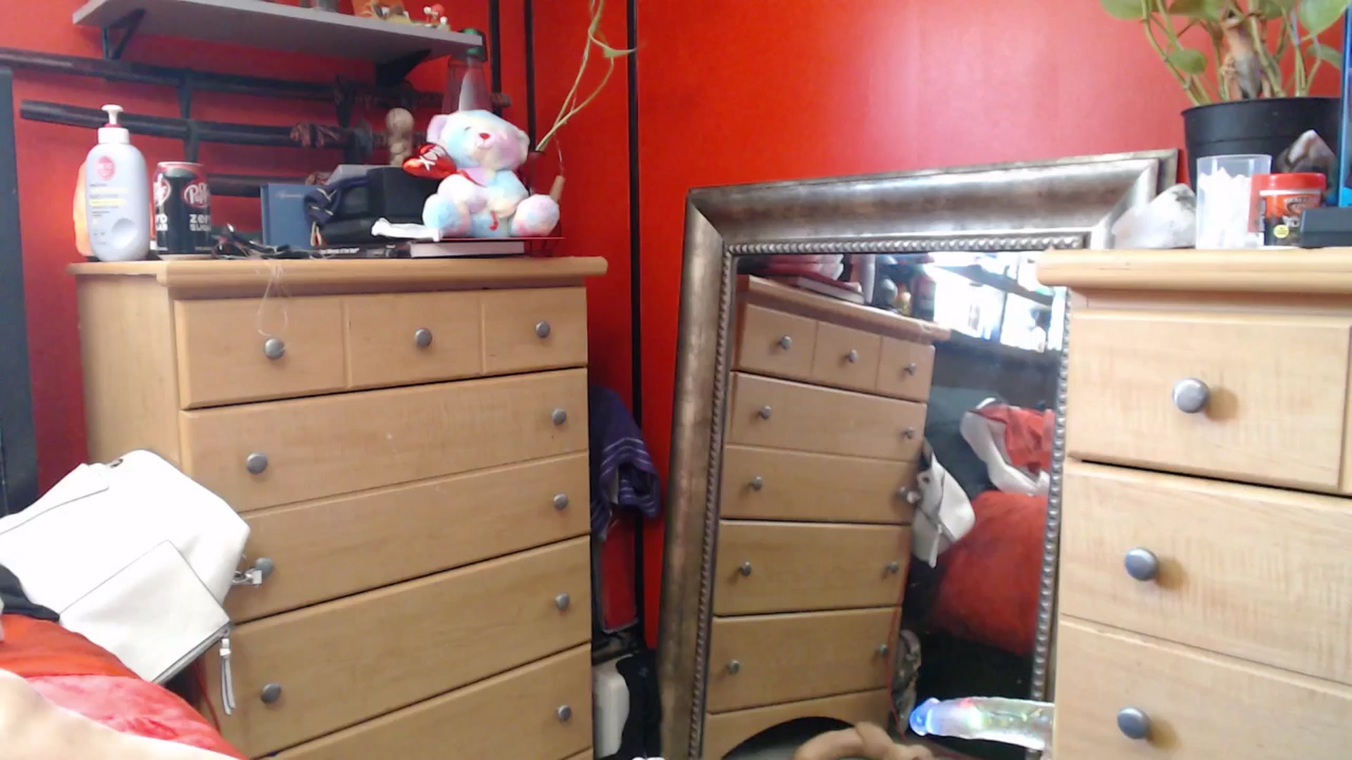Gallery image thumbnail from HollyHanna's myfreecams stream on, 03/02/2025, 20:04 image 19 of 20